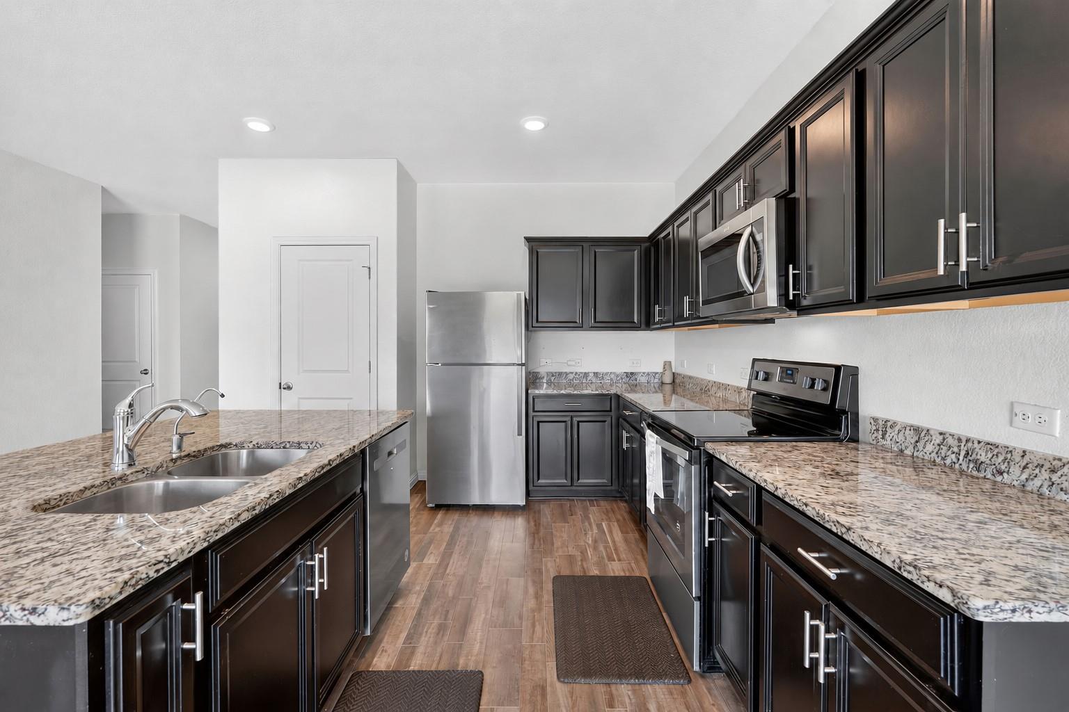 13513  Robert Wagner Bnd, photo 6