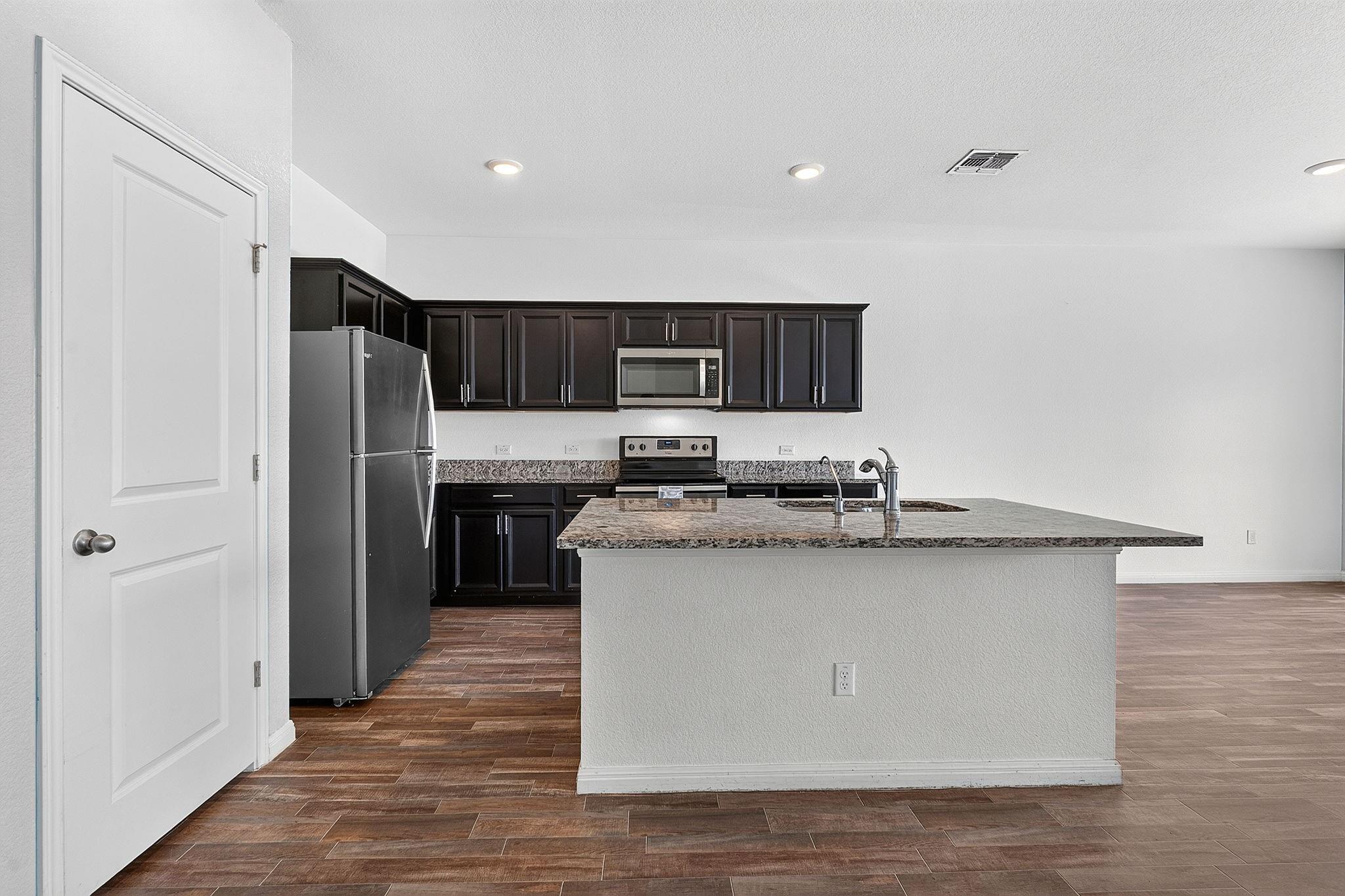13513  Robert Wagner Bnd, photo 7