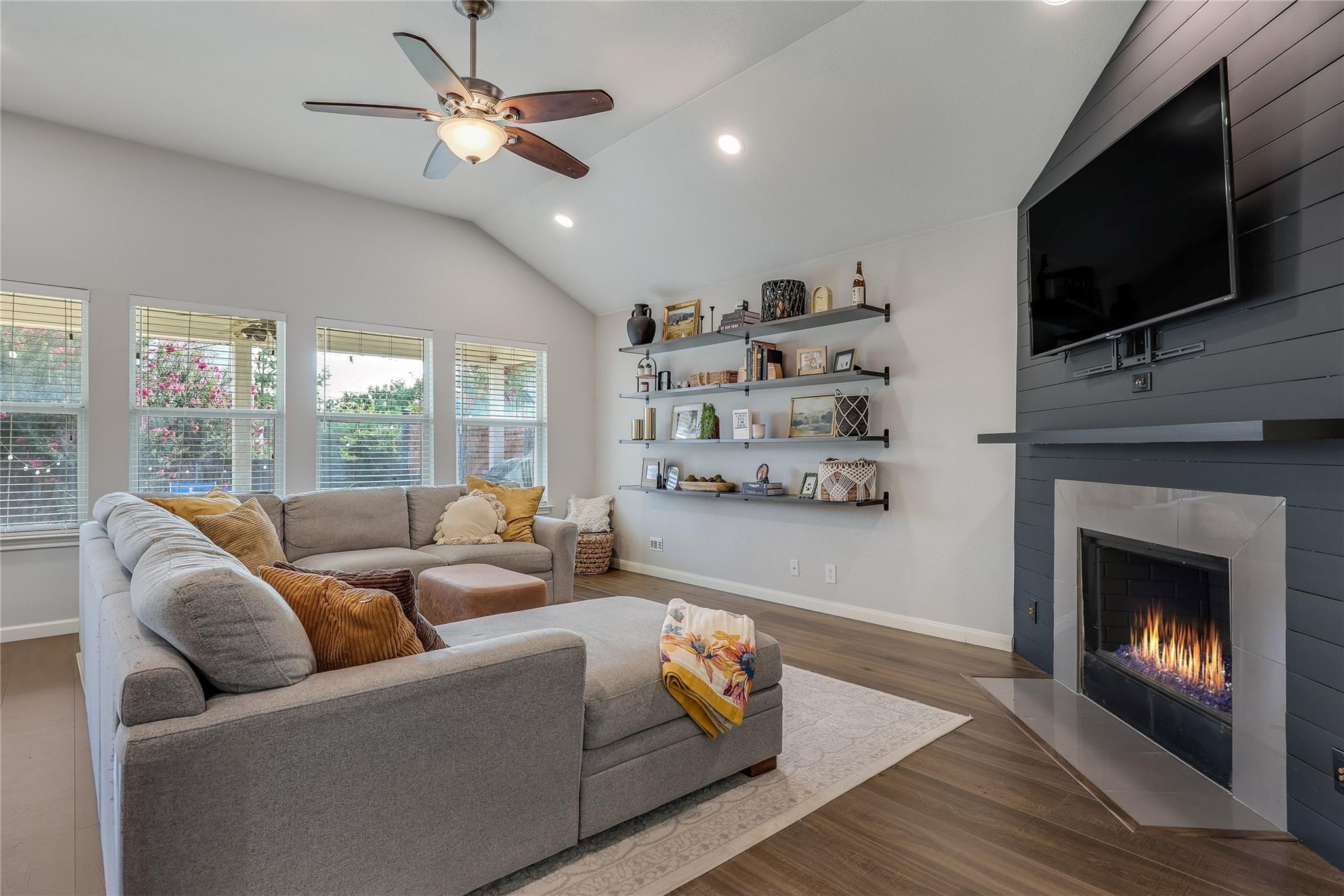 800  Portchester Castle Path, photo 11