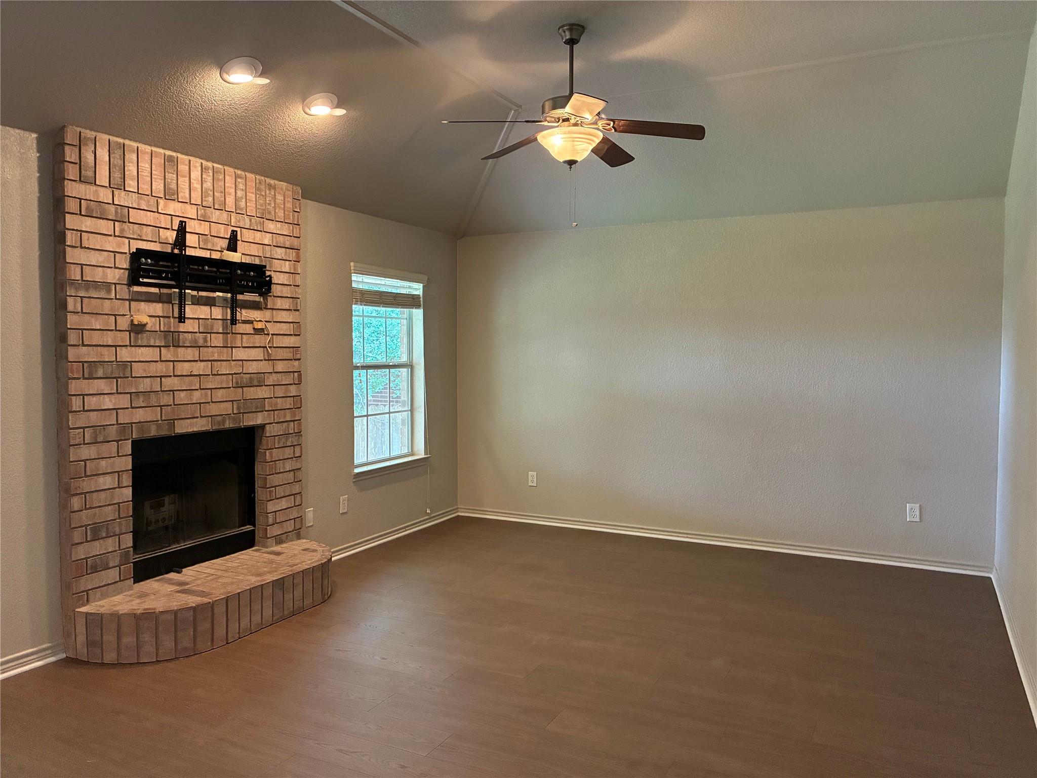 5610  Mosaic Trl, photo 5