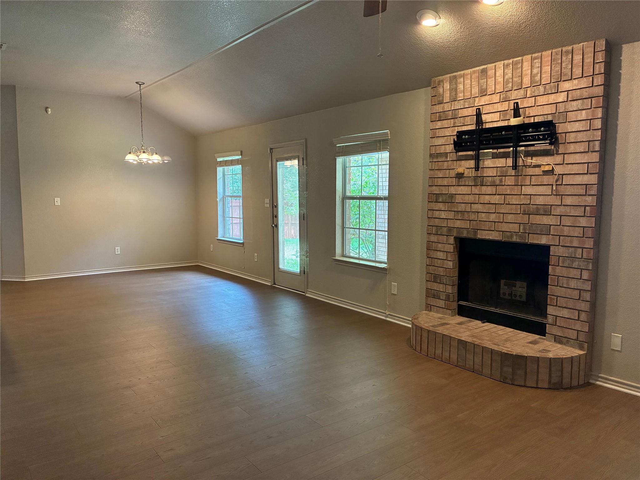5610  Mosaic Trl, photo 6