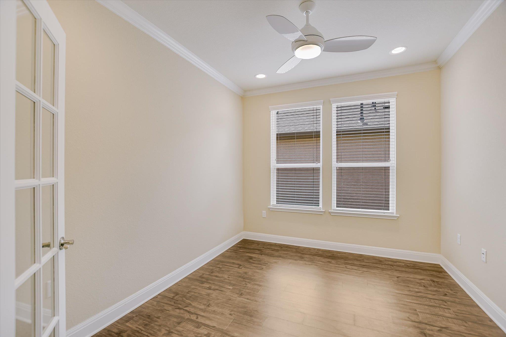 210  Rockport St, photo 3