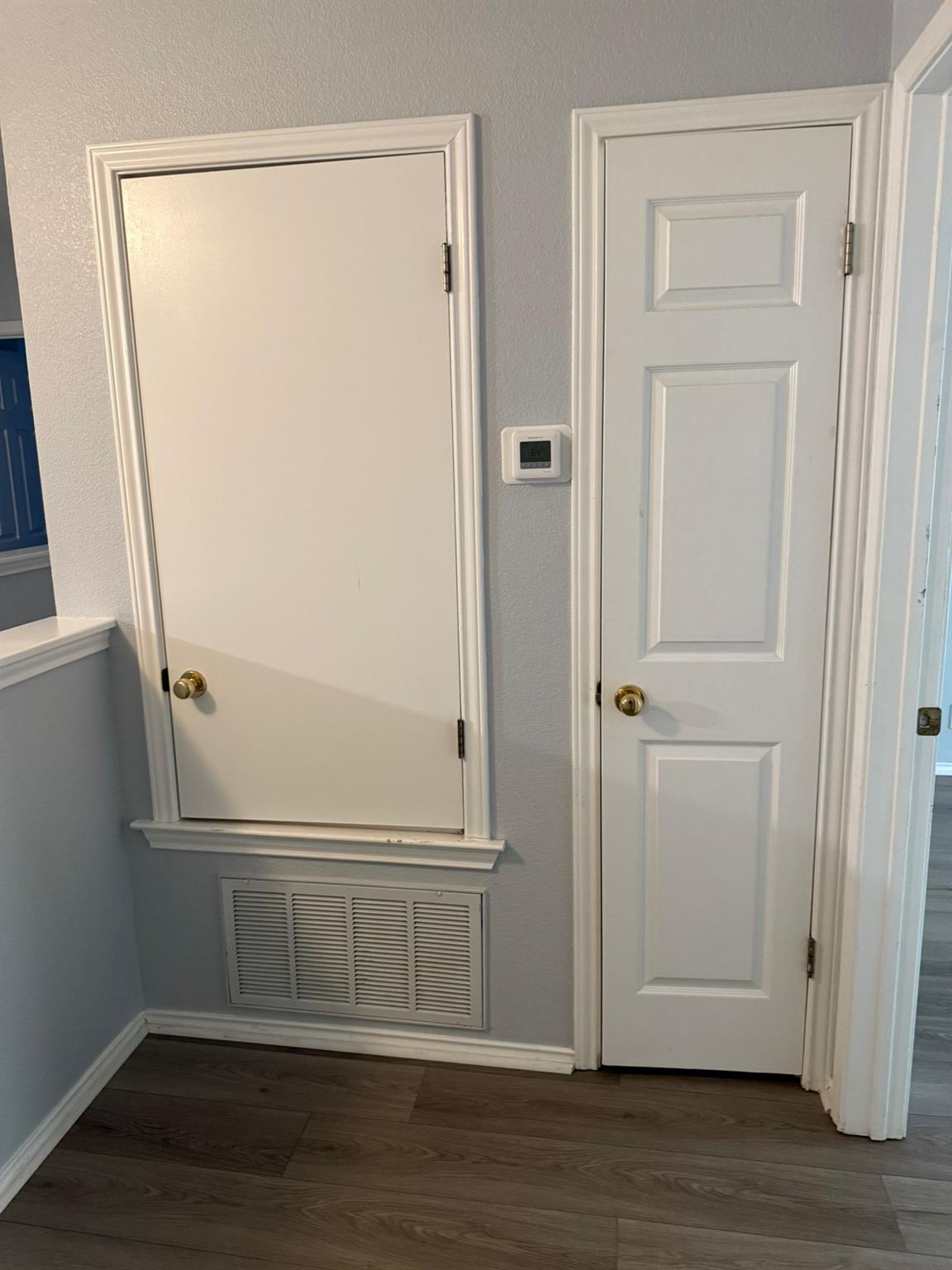 612  Blair Ave, photo 11