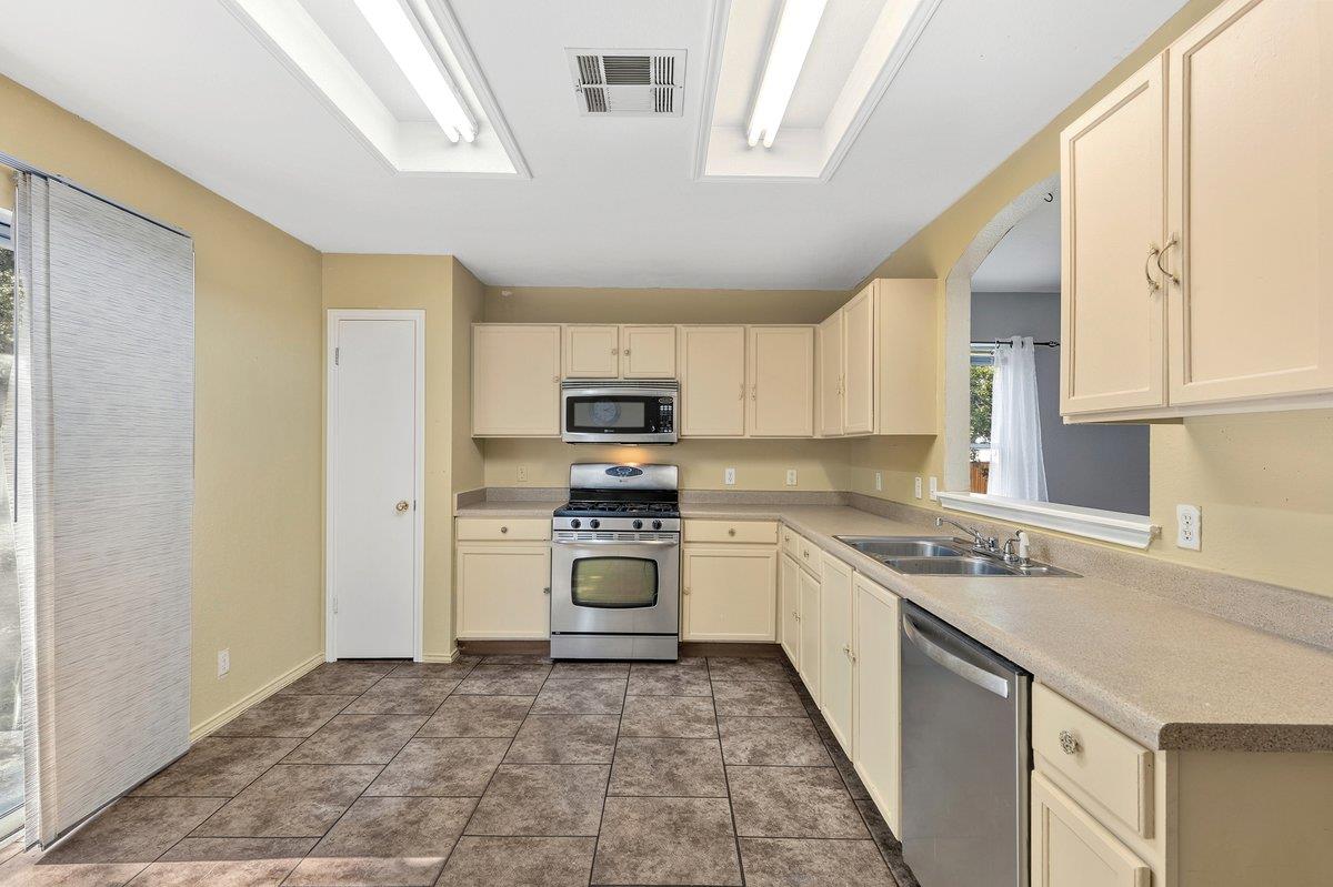 101  Presidio Dr, photo 10
