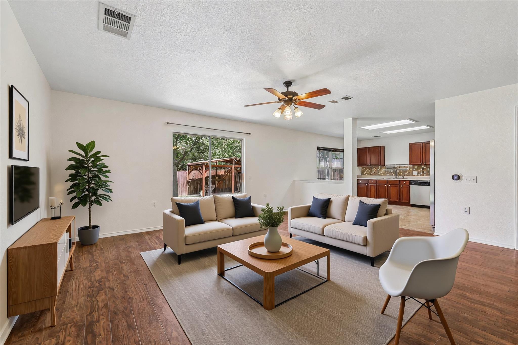 7658  Marble Ridge Dr, photo 3