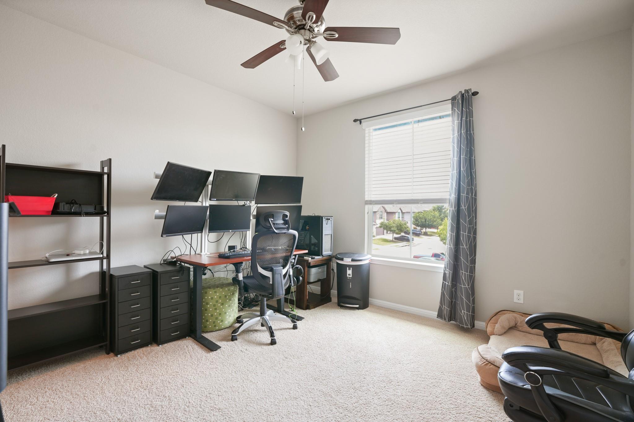 400  Epiphany Ln, photo 11