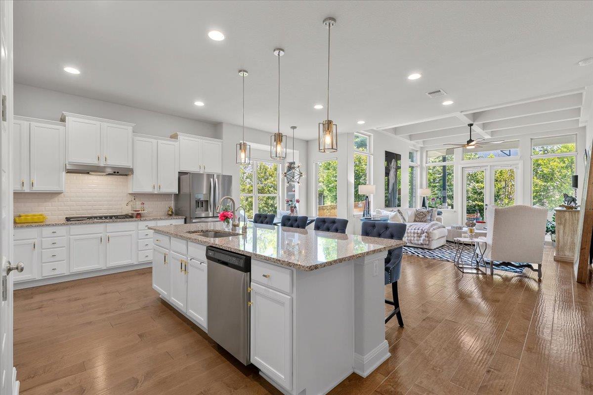 1300  Deering Creek Dr, photo 3