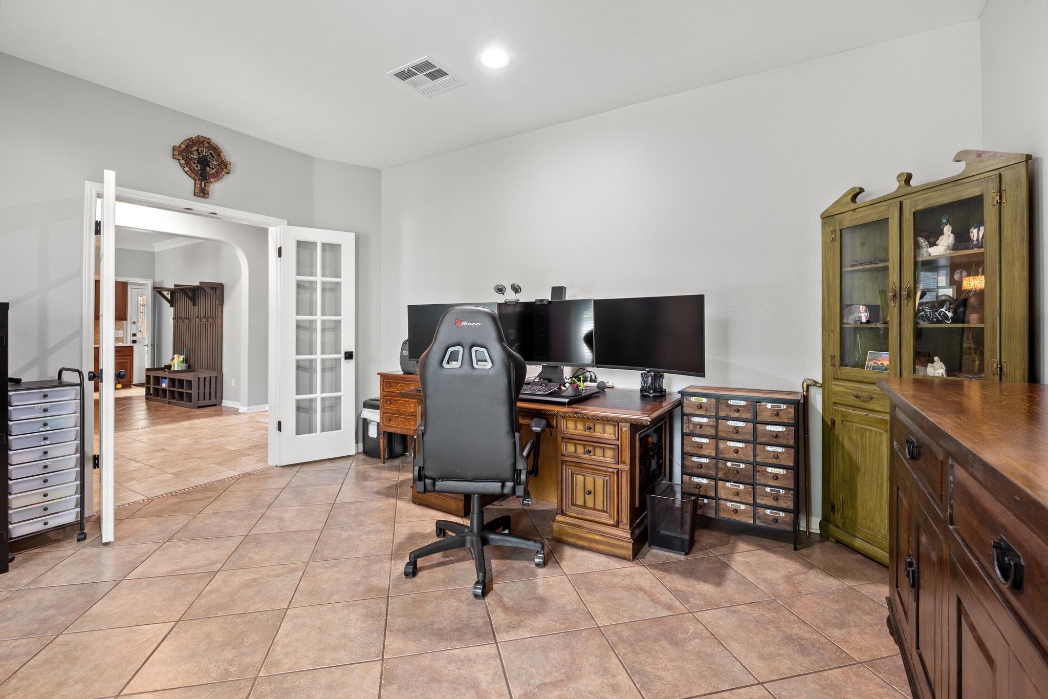 3502  Hidden Oaks Cv, photo 11