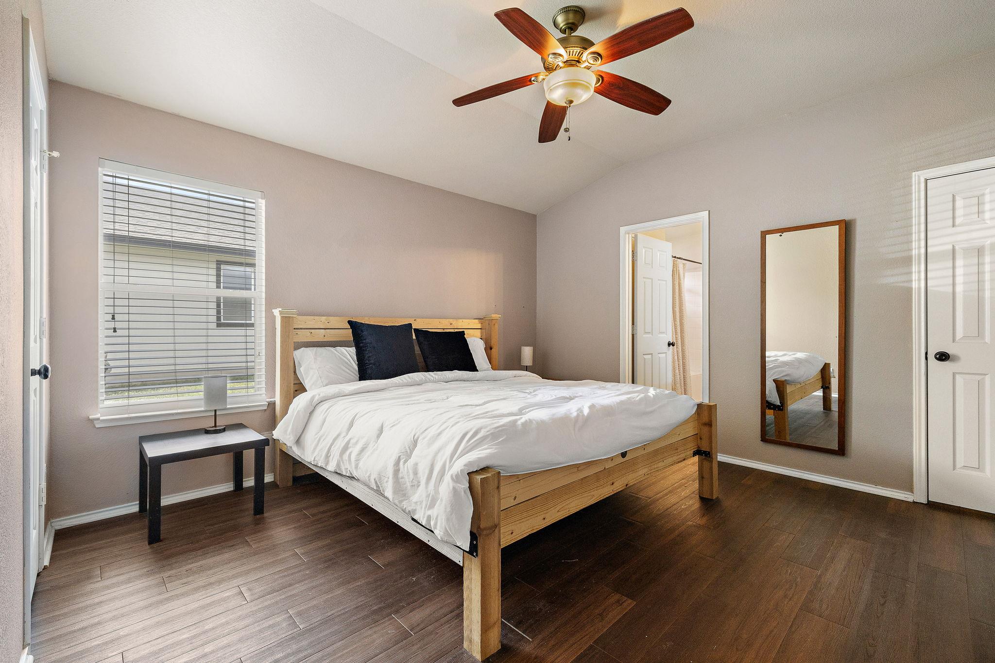 602  Creston St, photo 4
