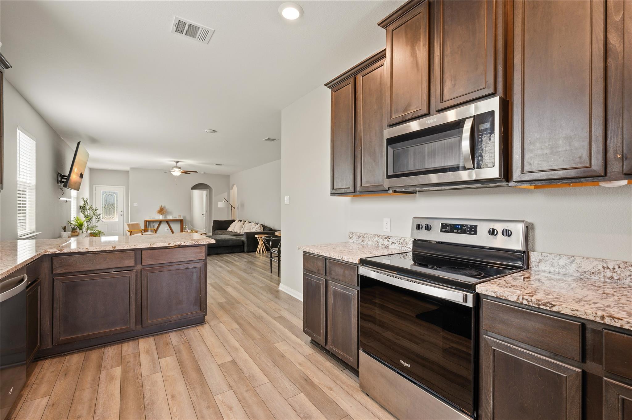 206  Star Spangled Dr, photo 3