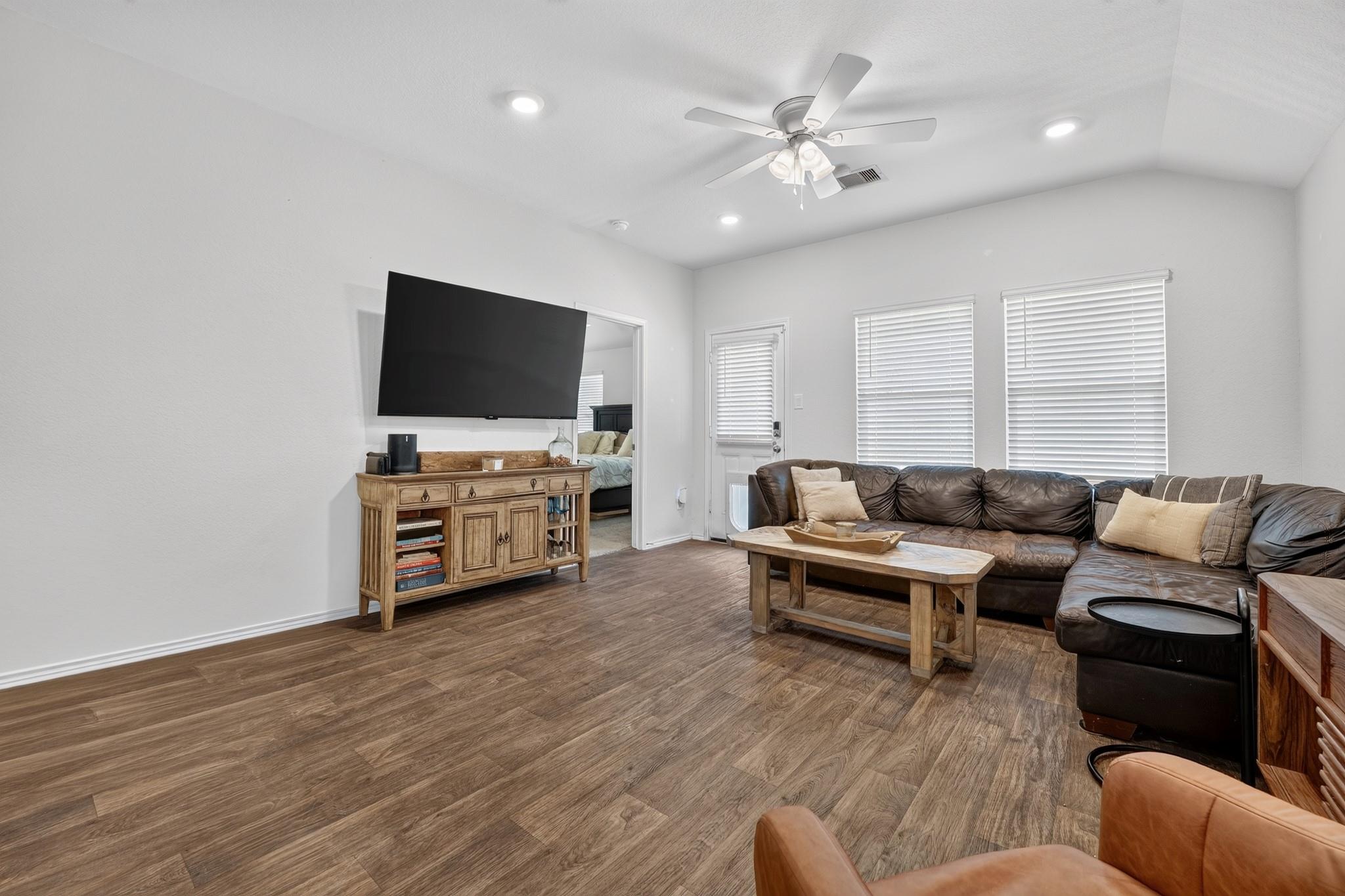 196  Harvest Creek Dr, photo 5