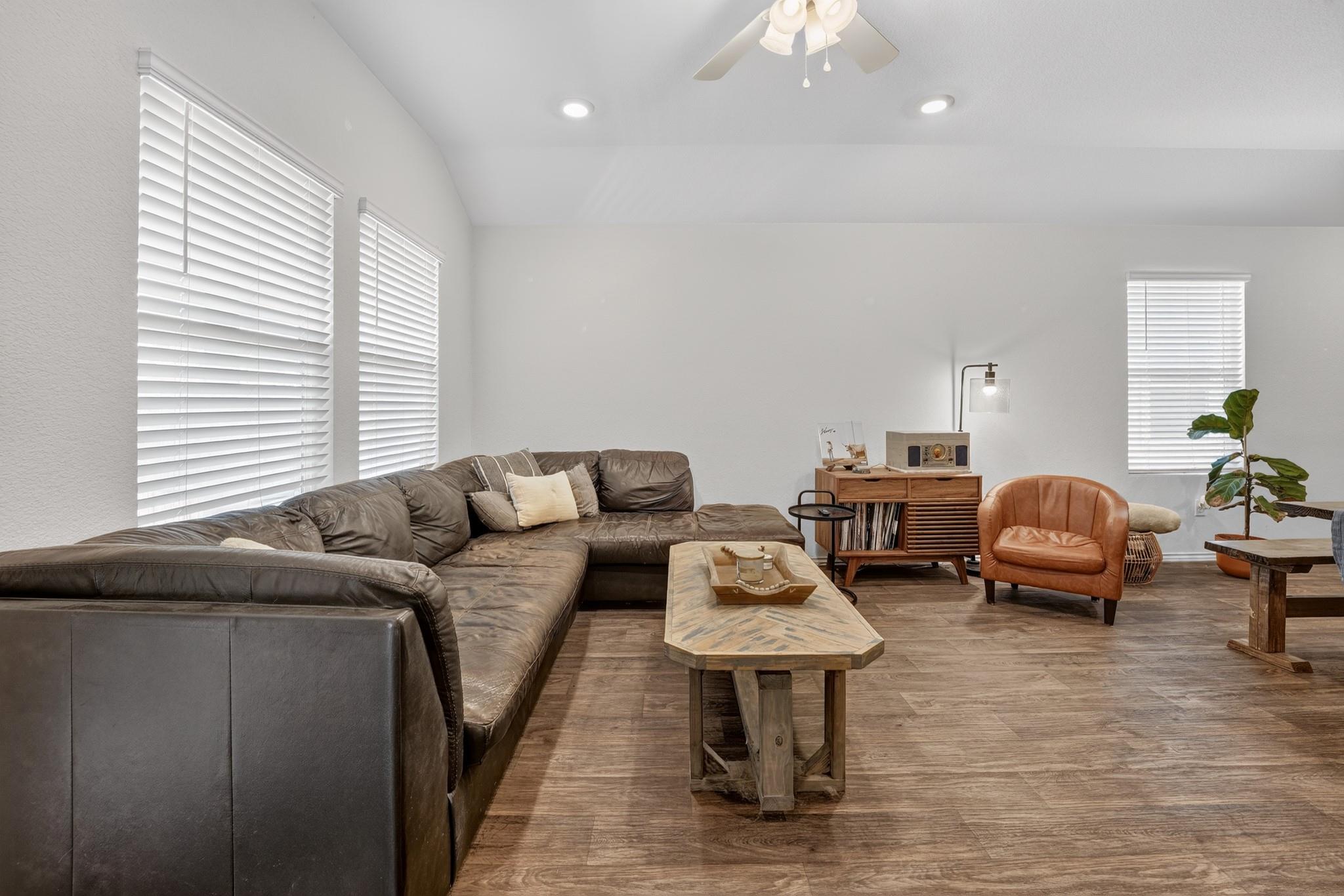 196  Harvest Creek Dr, photo 6