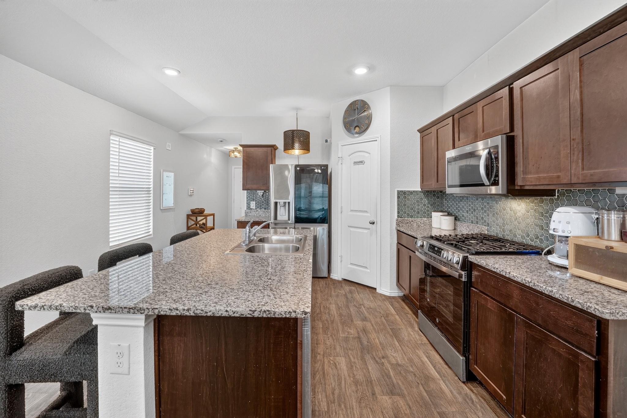 196  Harvest Creek Dr, photo 8