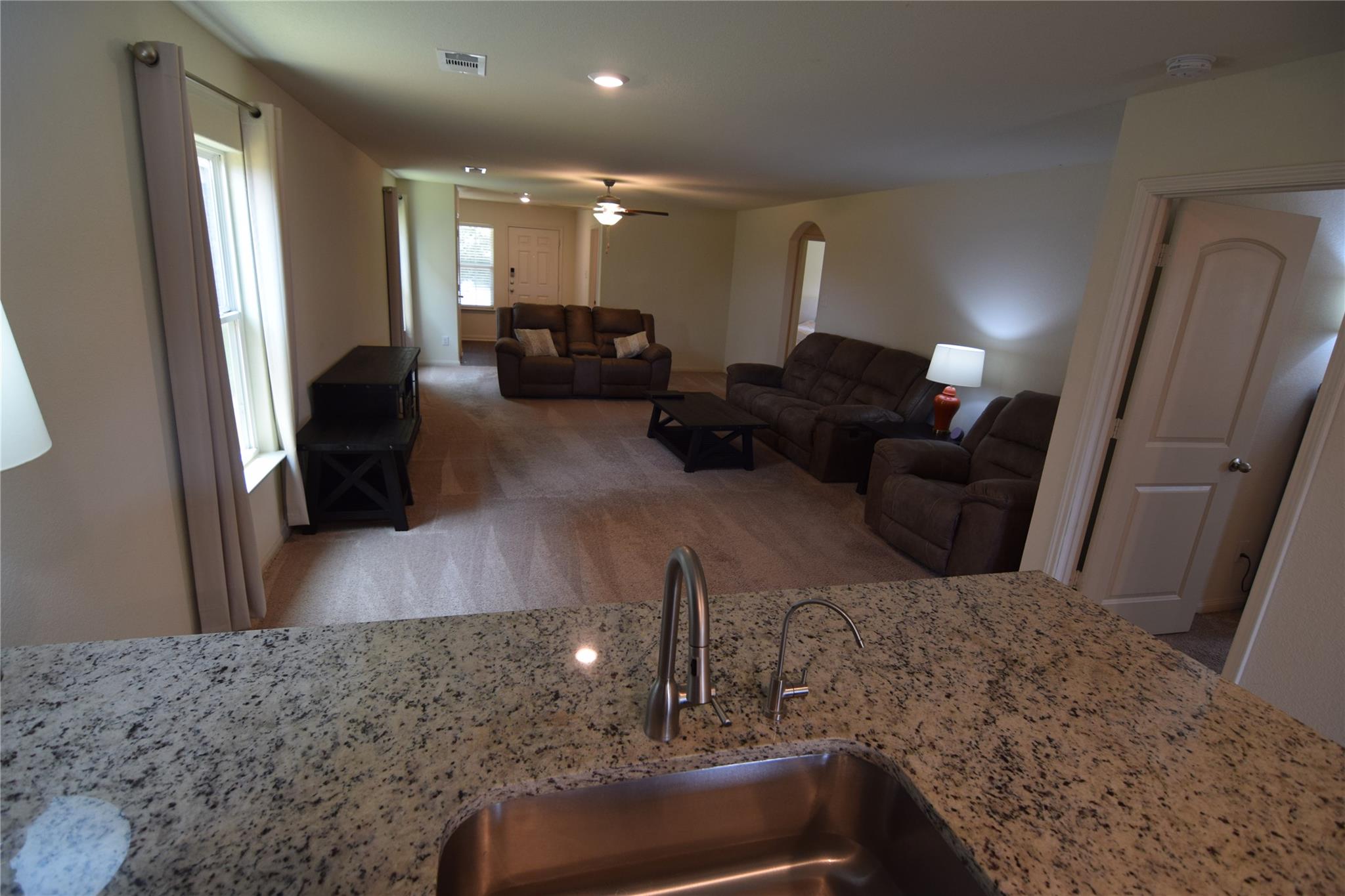 1375  Amy Dr, photo 5