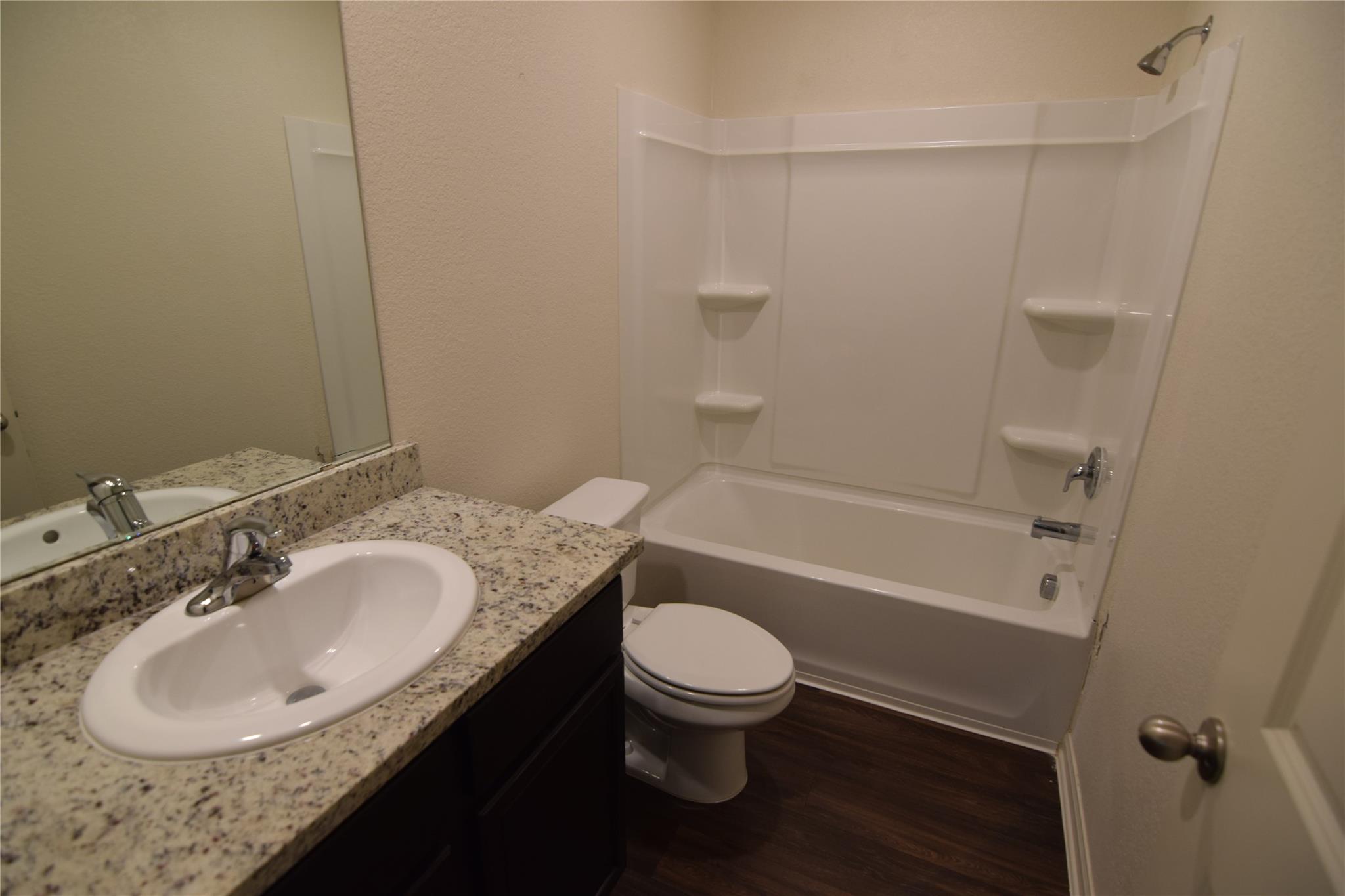1375  Amy Dr, photo 10
