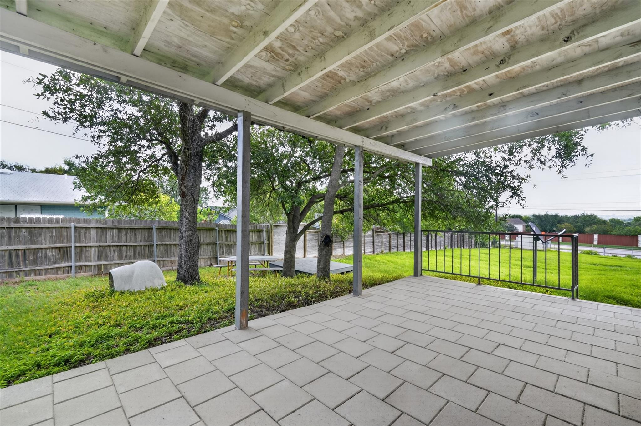 1308  May Dr, photo 11