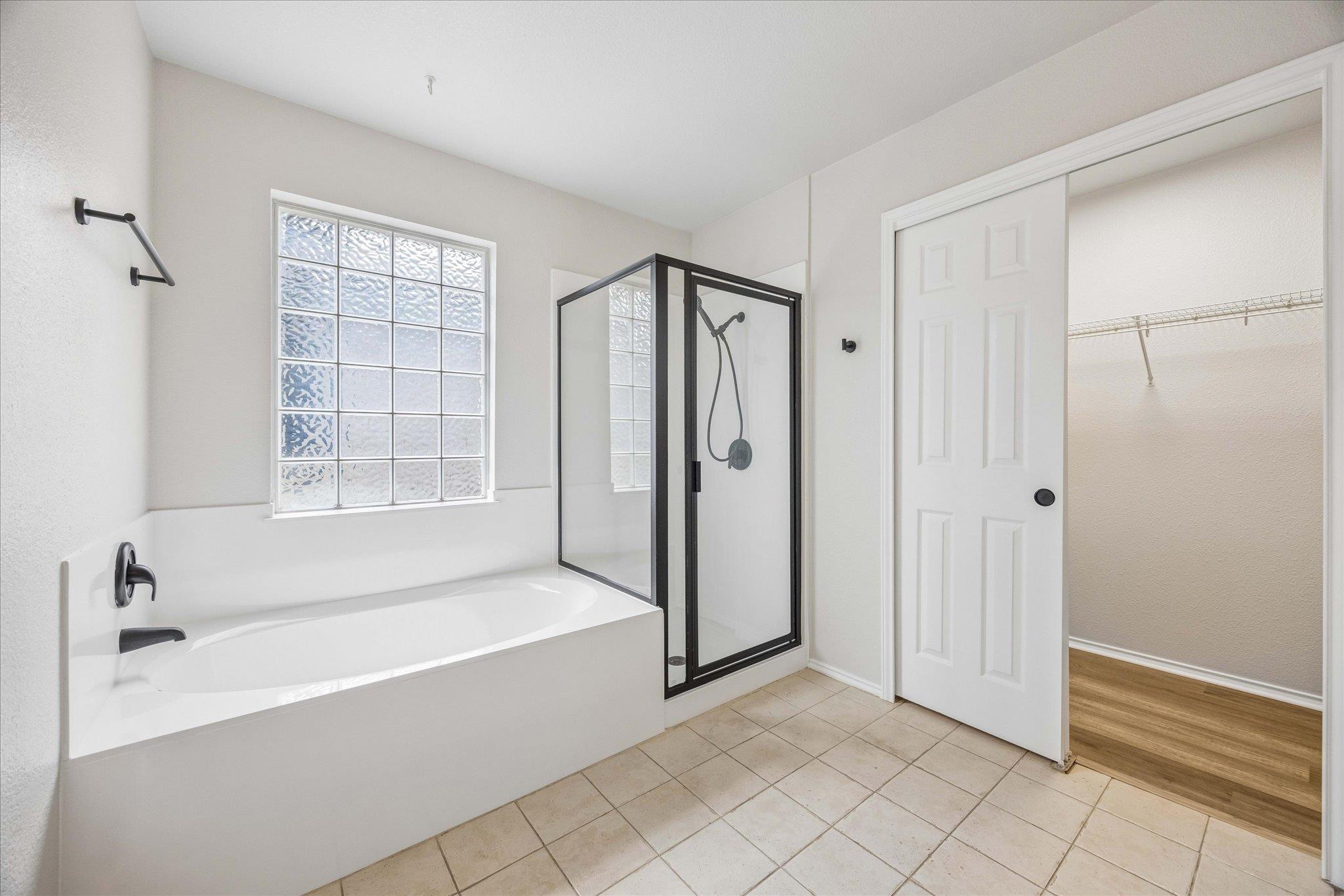 910  Port Daniel Dr, photo 8