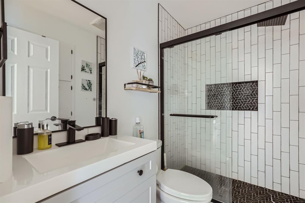 9513  Braeburn Gln, photo 10