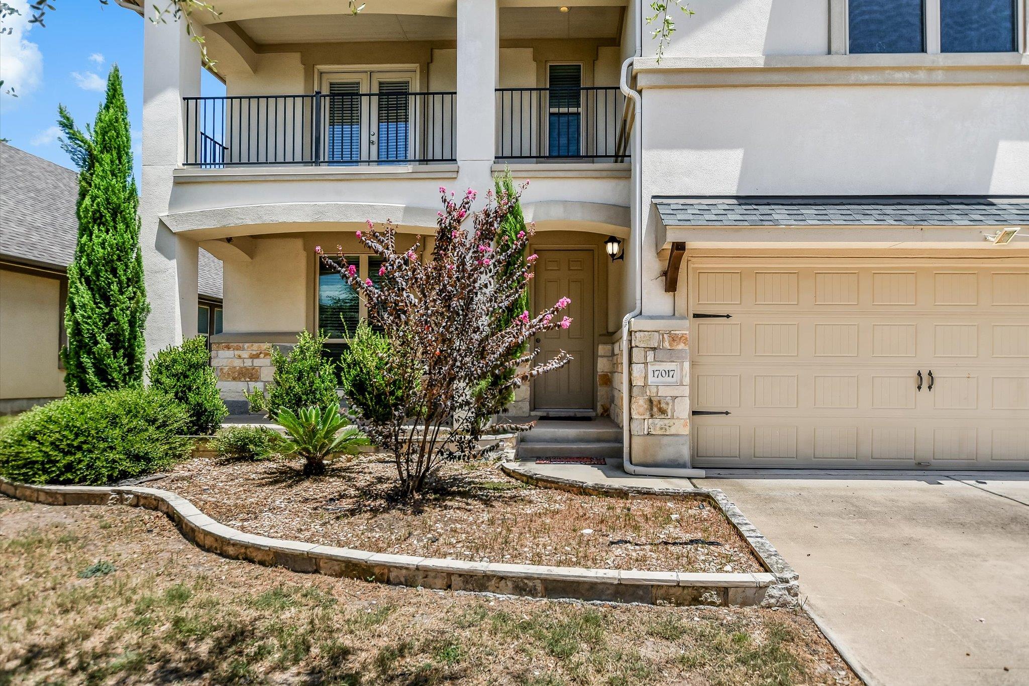 17017  Lathrop Ave, photo 3