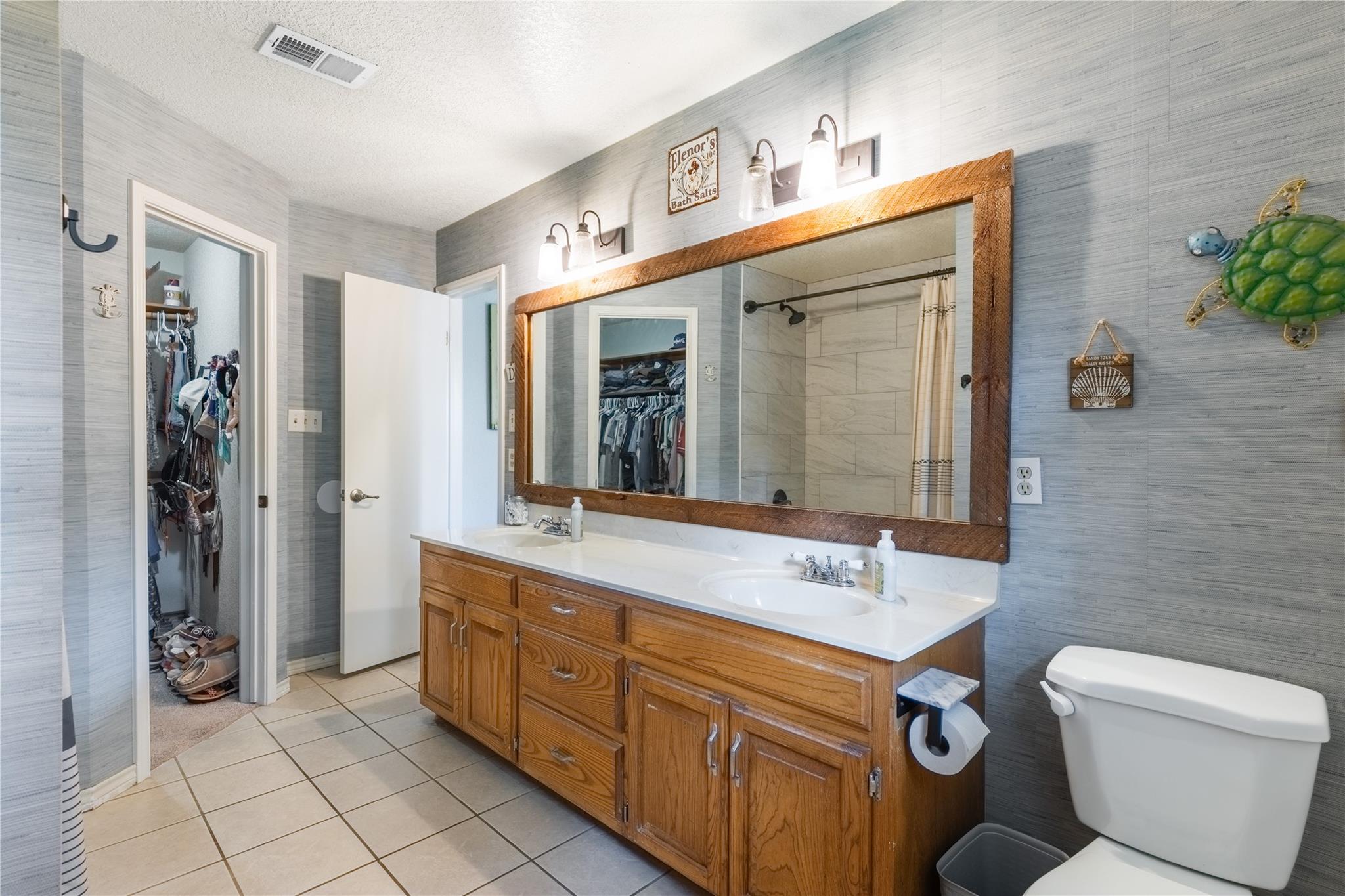 3423  Bluebonnet Trl, photo 12
