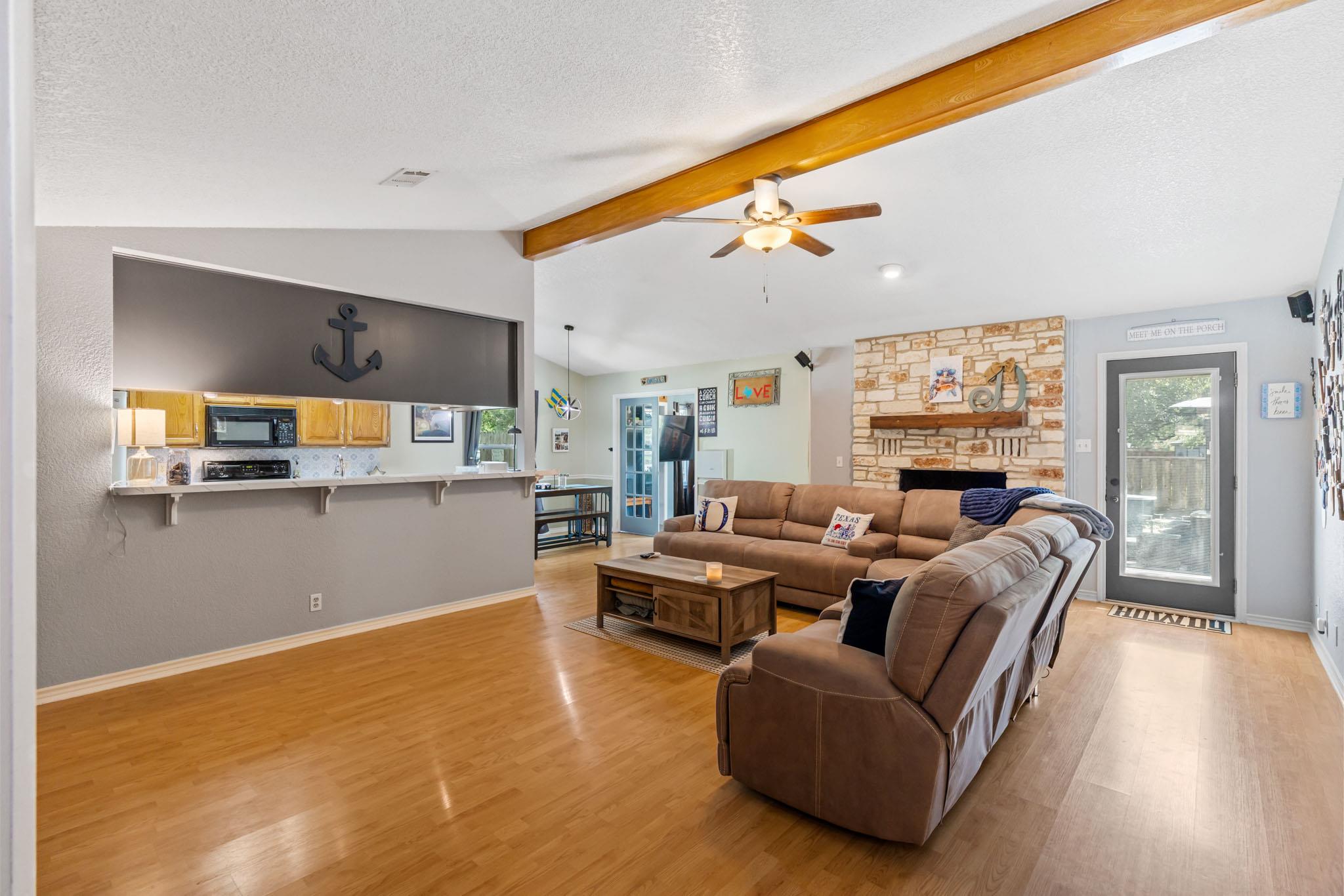 3423  Bluebonnet Trl, photo 5