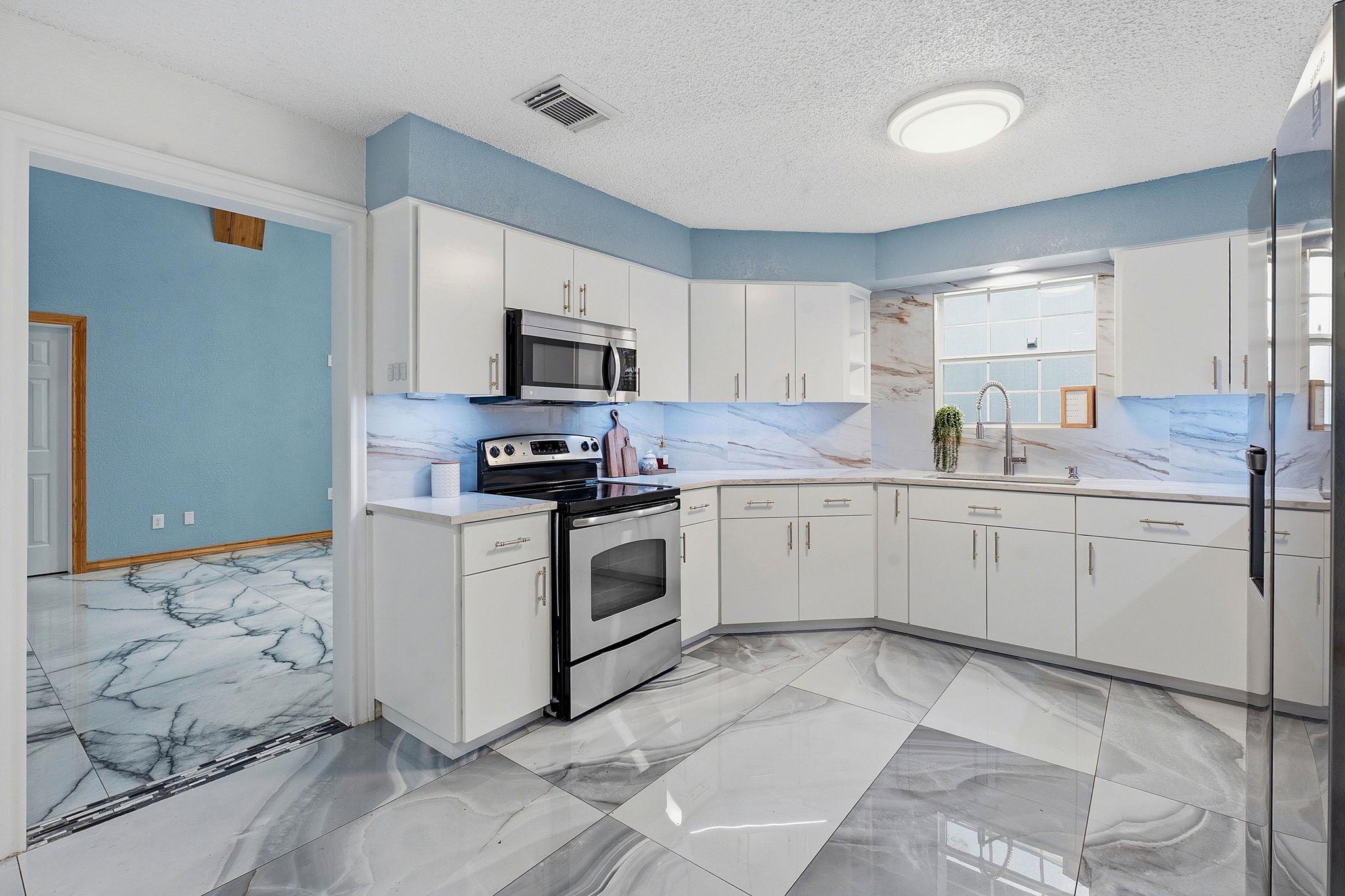 2133  Redwing Way, photo 10