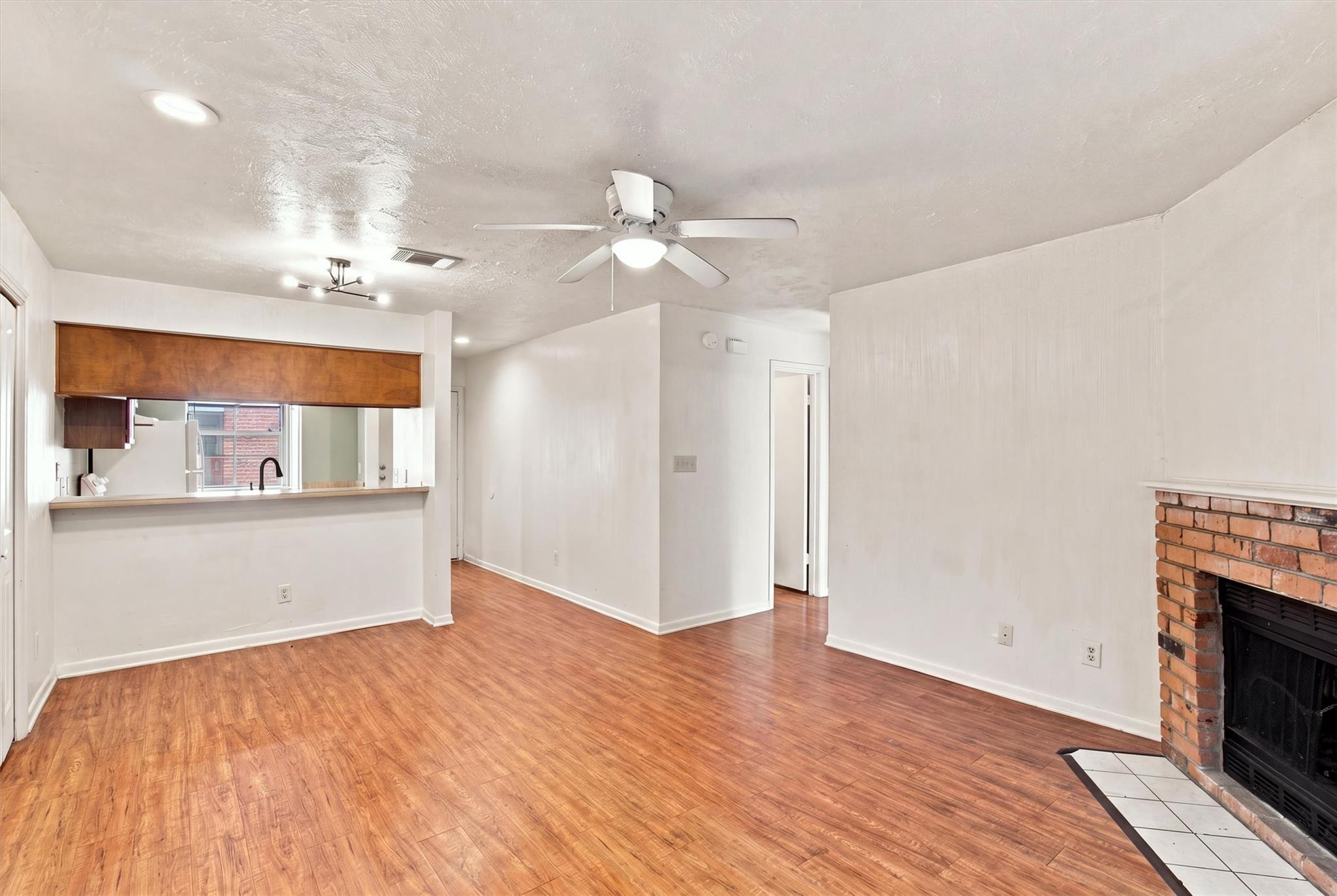 421 W San Antonio St  #i 2, photo 12
