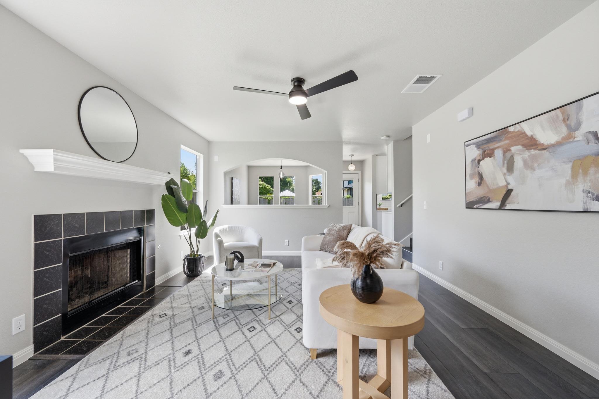 1504  Waterfall Ave, photo 2