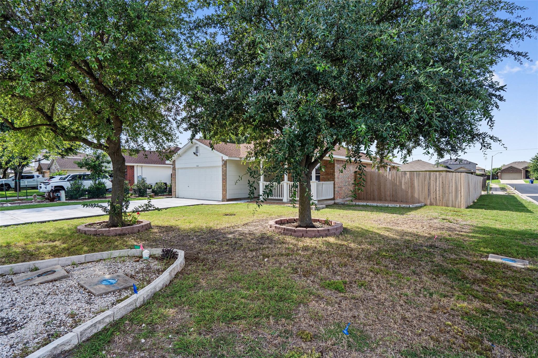 500  Mitchell Dr, photo 4