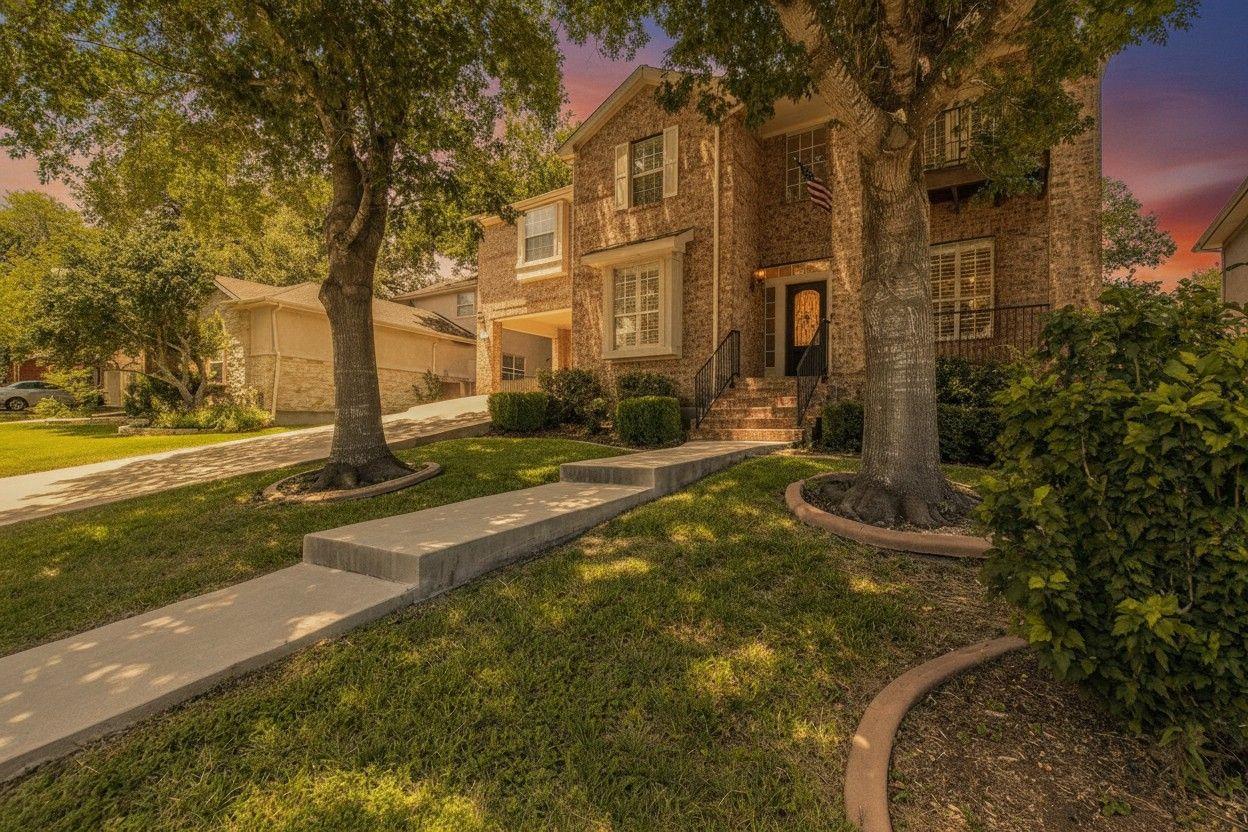 3988  Lord Byron Cir, photo 2