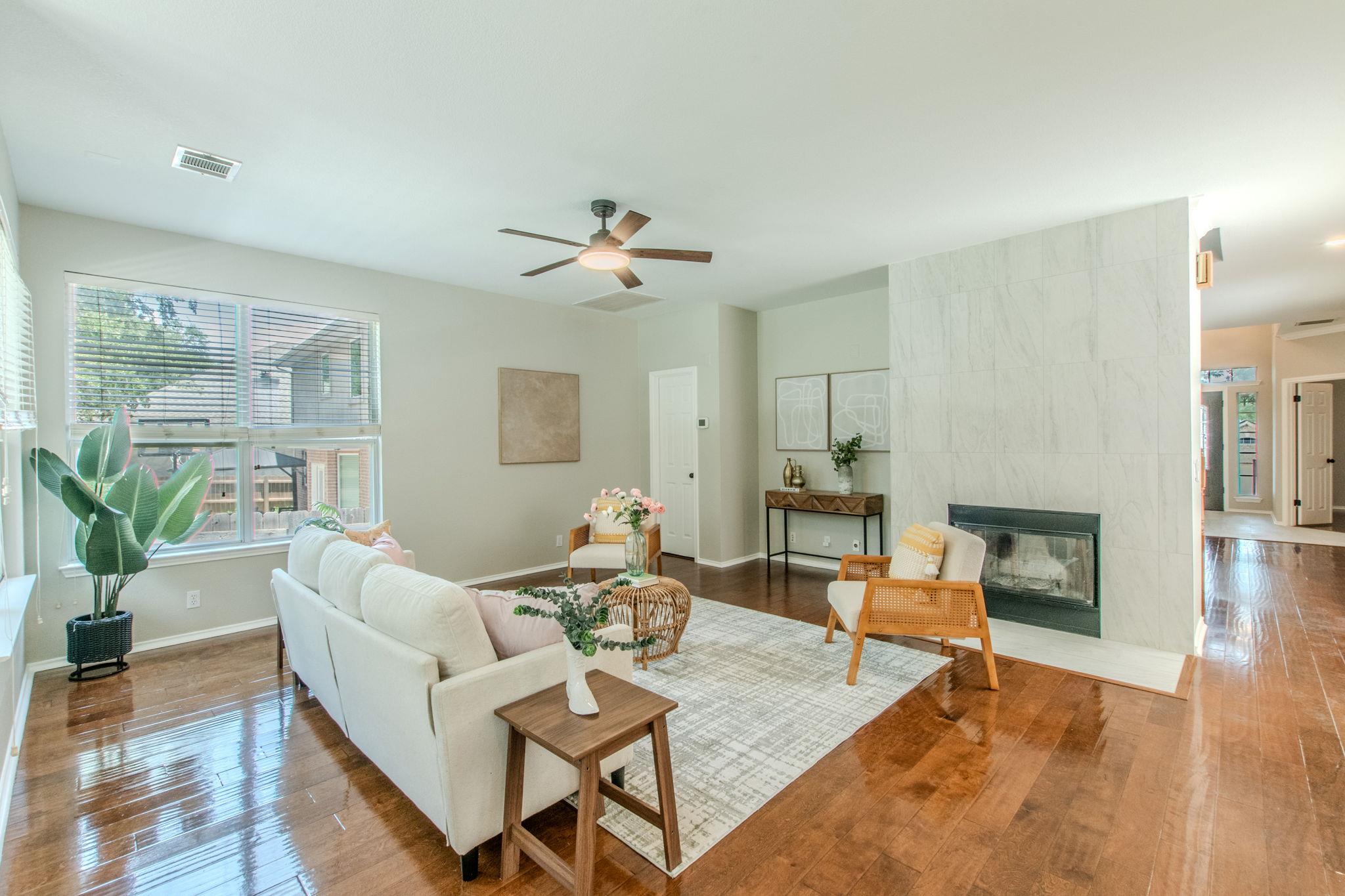 3988  Lord Byron Cir, photo 4