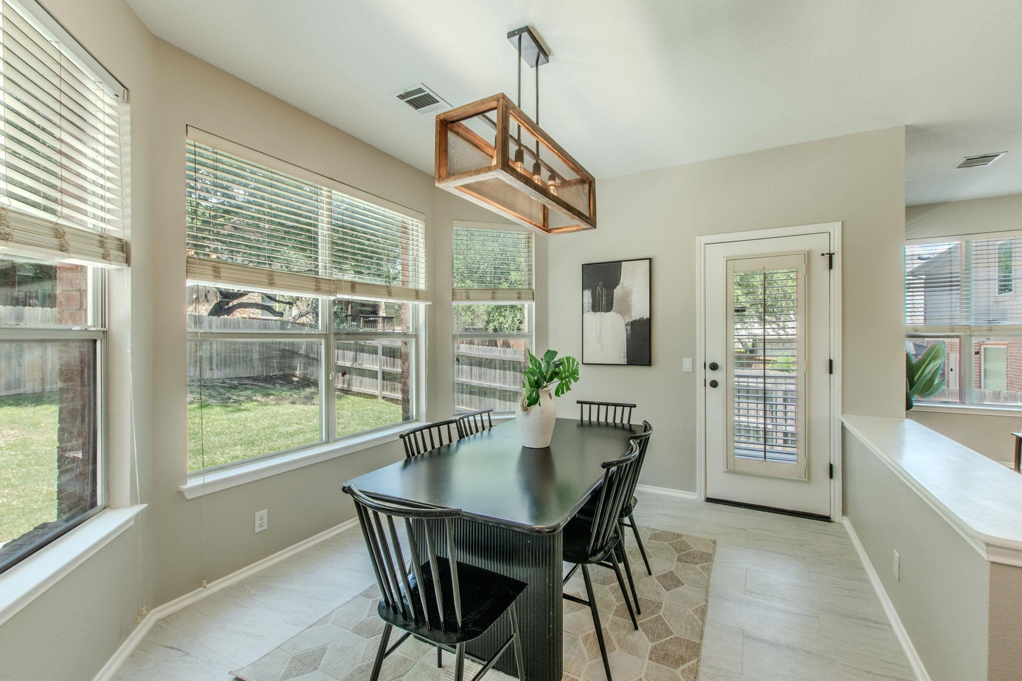 3988  Lord Byron Cir, photo 10