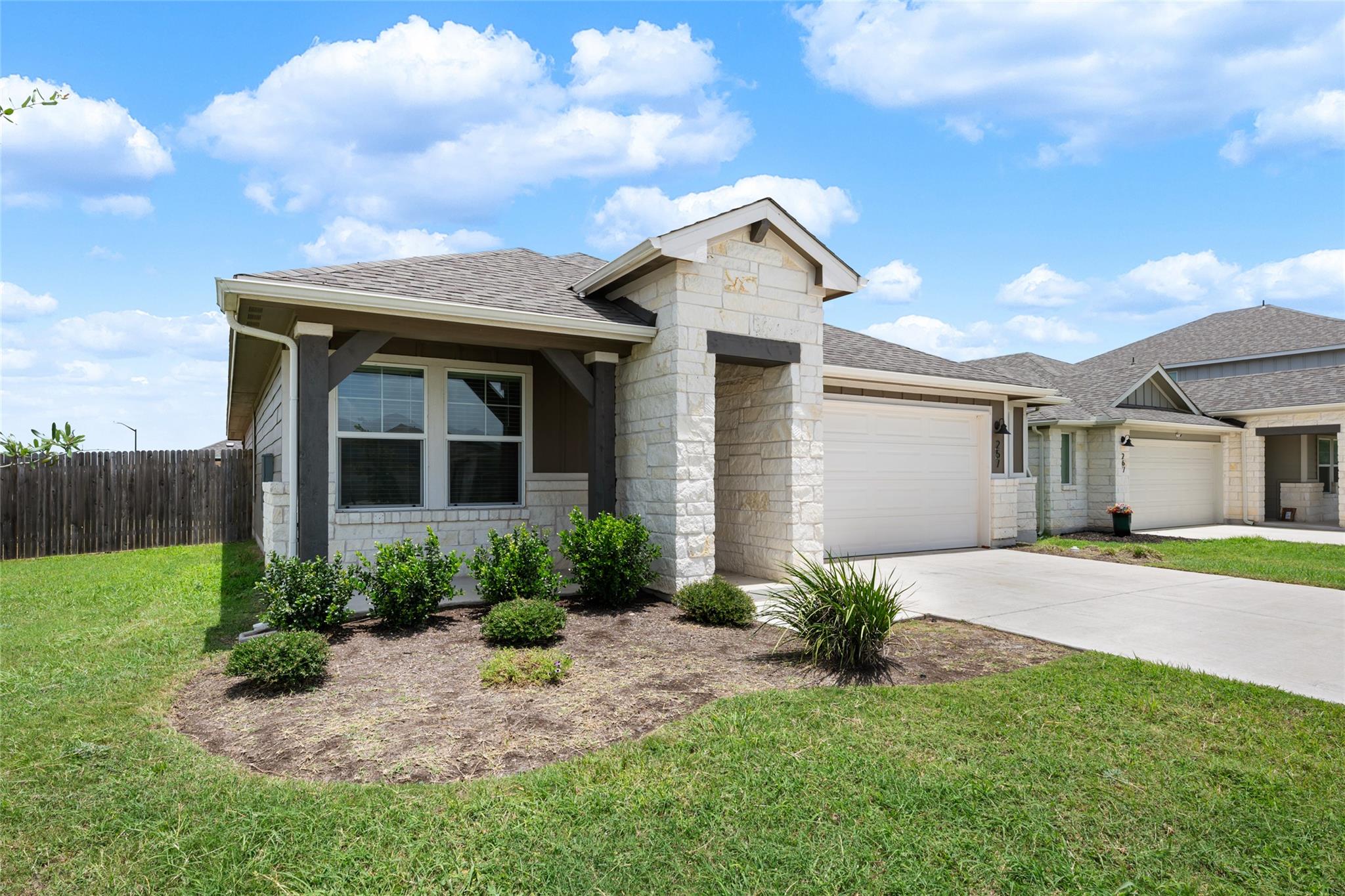 257  Fossil Dr, photo 2