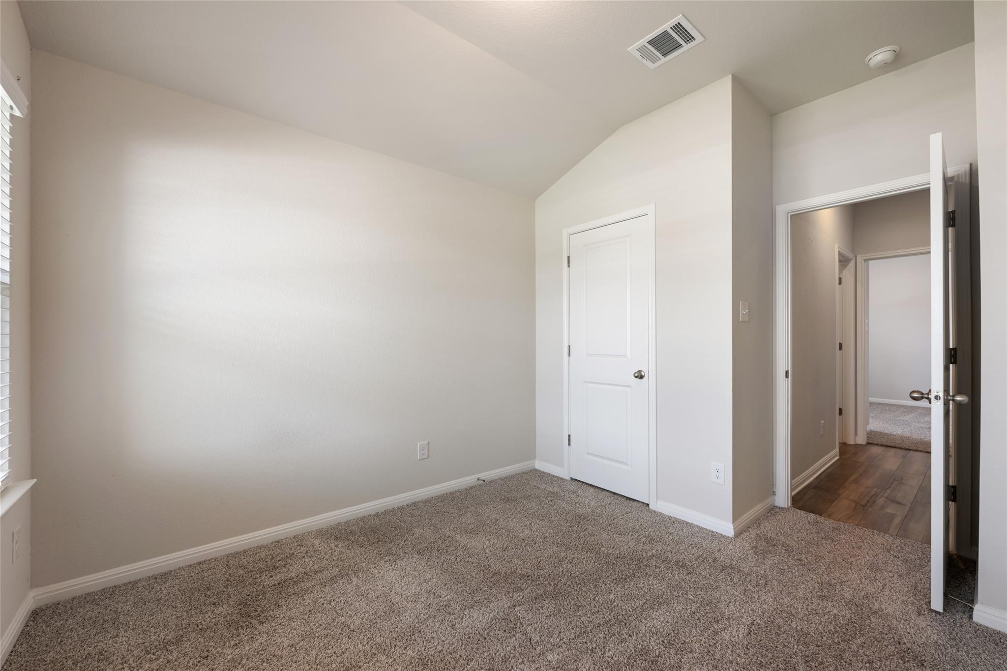 257  Fossil Dr, photo 11