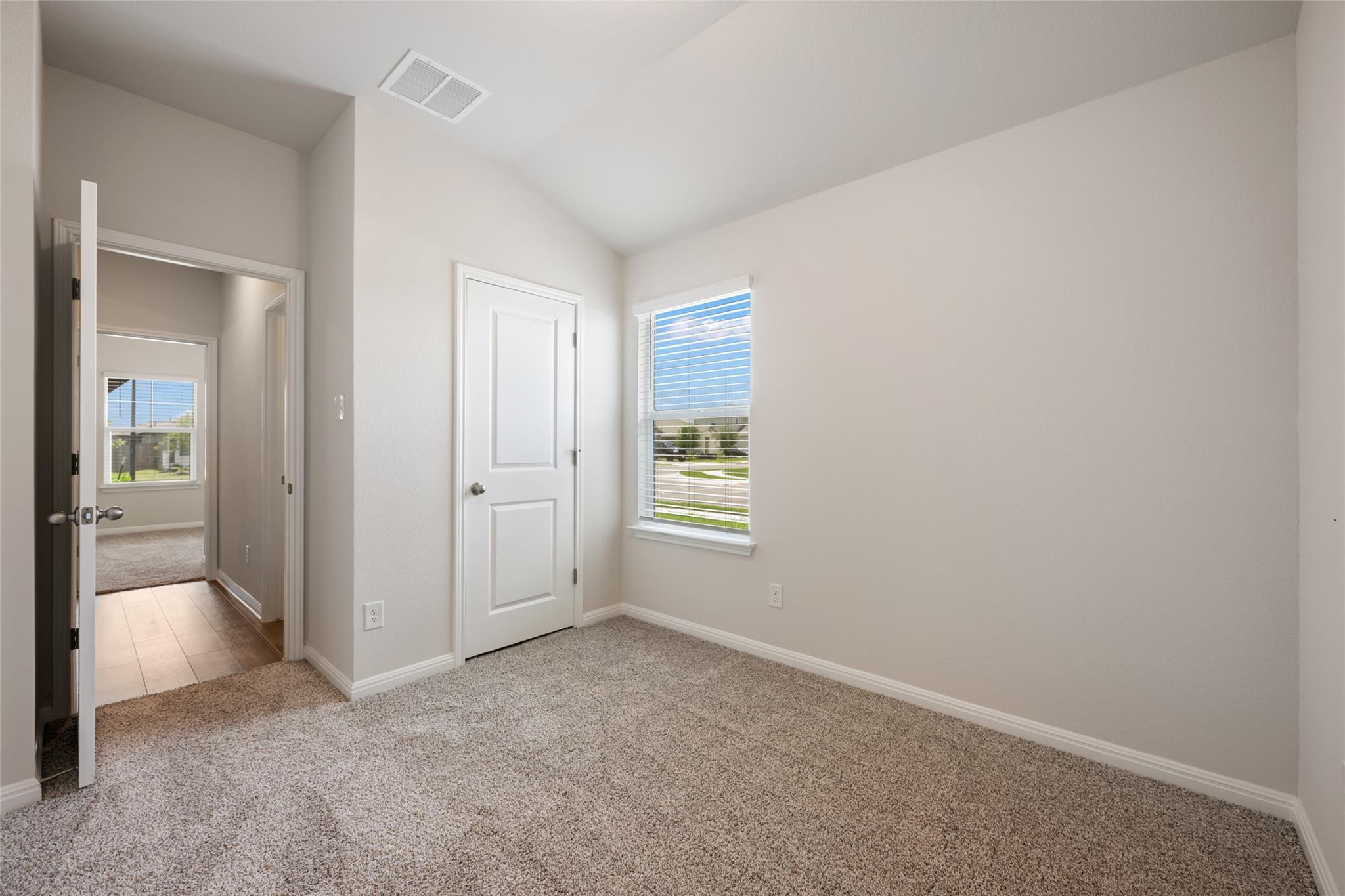 257  Fossil Dr, photo 10