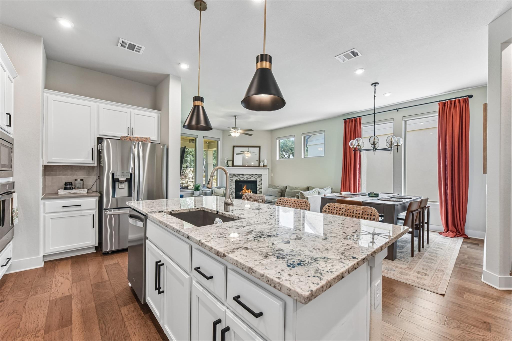 240  Diamondback Dr, photo 5