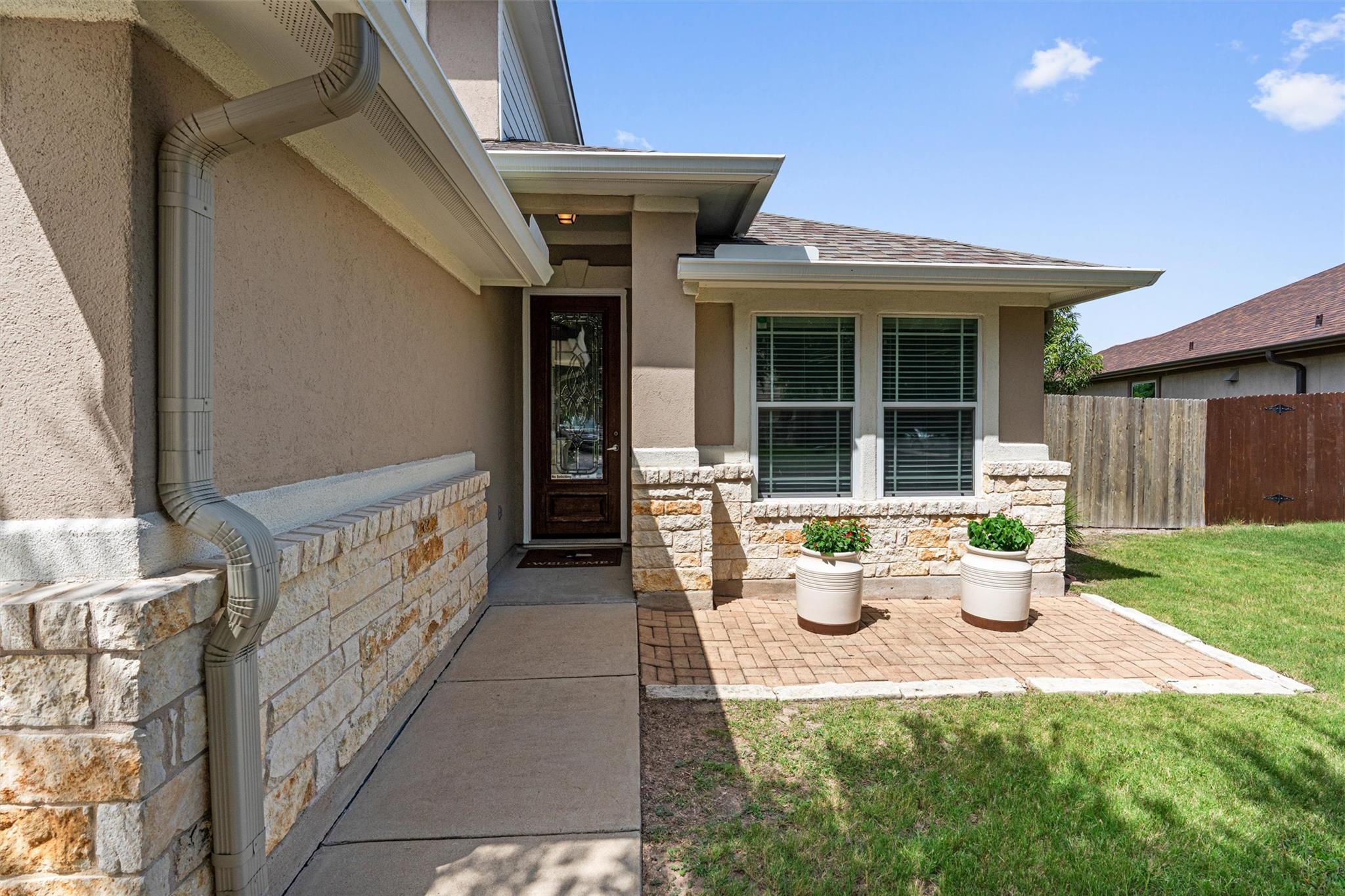 17416  Bridgefarmer Blvd, photo 2