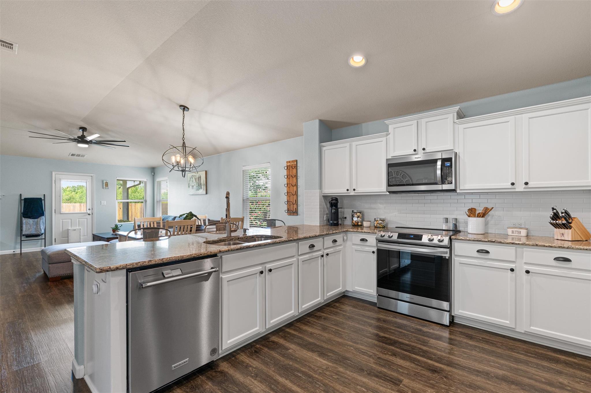 17416  Bridgefarmer Blvd, photo 9