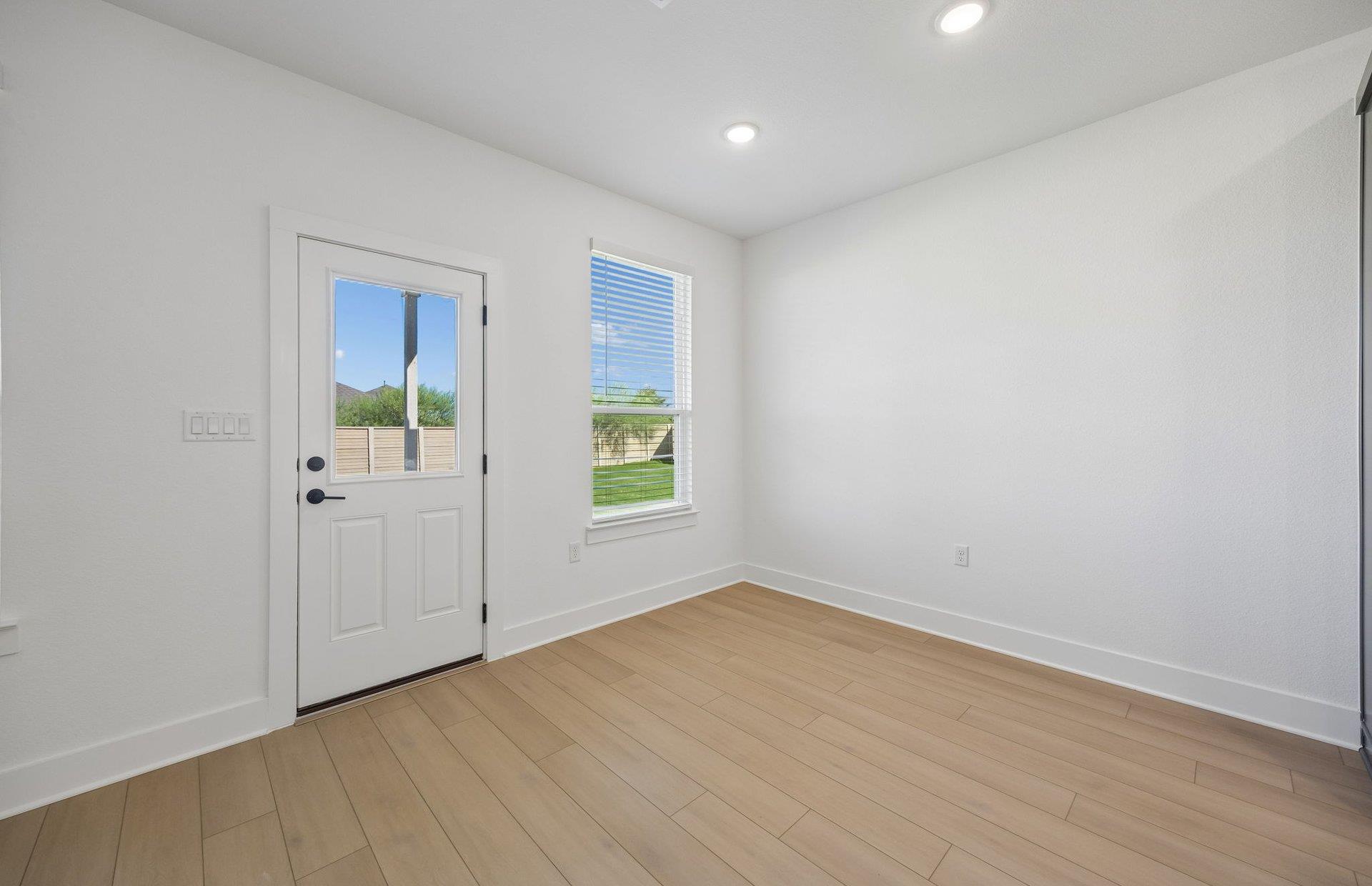 16824  Bustillos Pass, photo 10