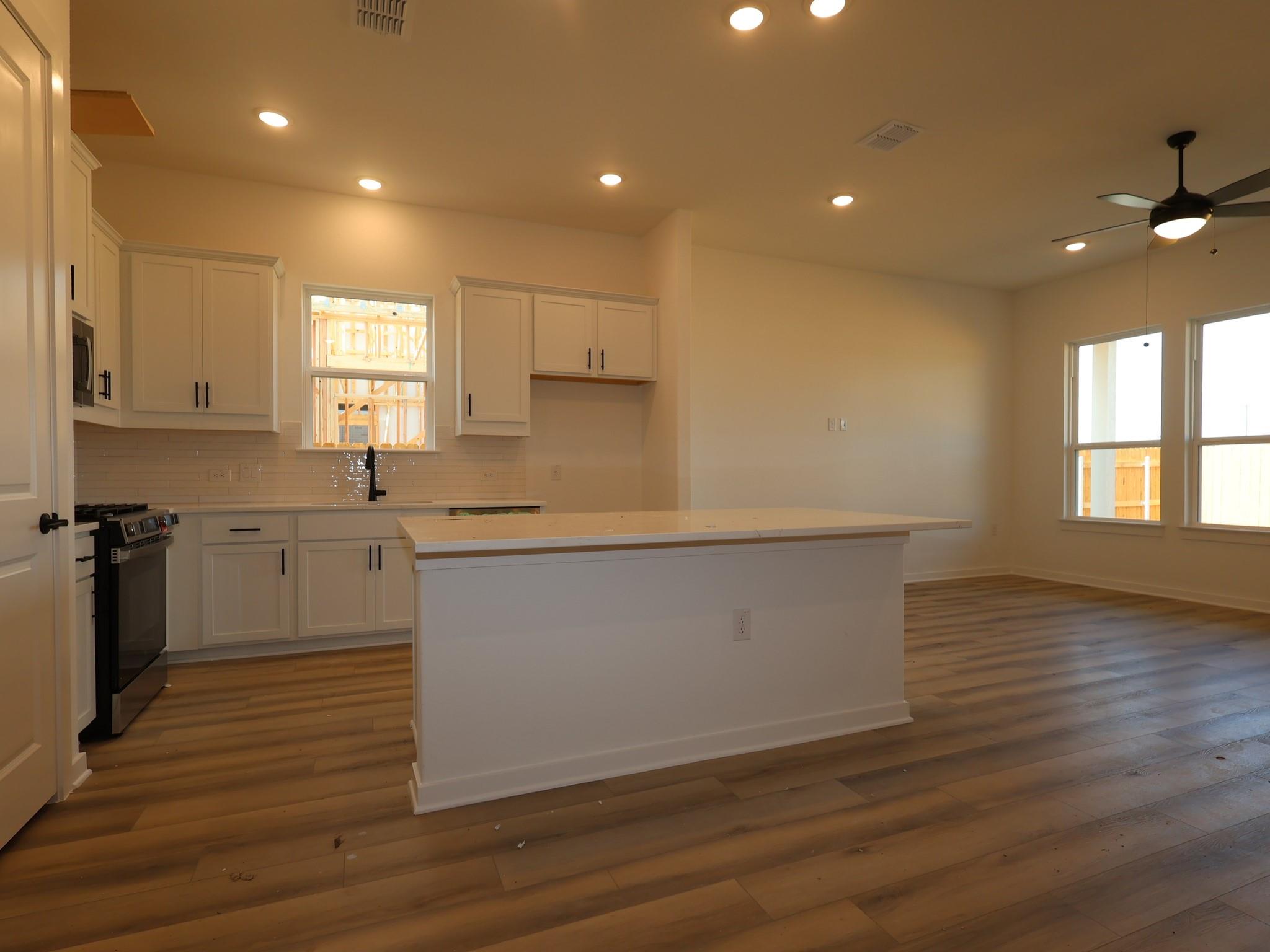 13212  Keefer Dr, photo 4