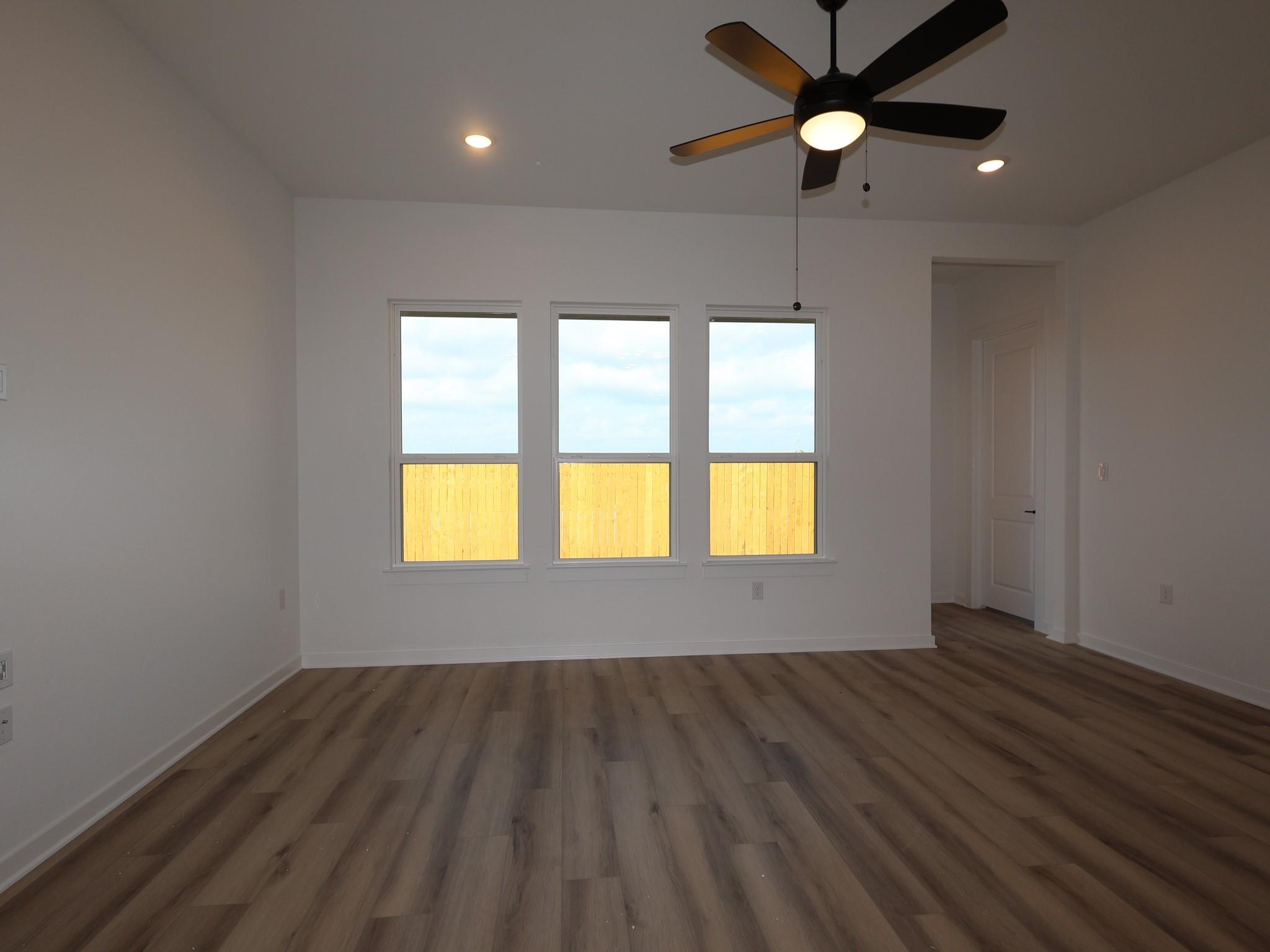 13212  Keefer Dr, photo 9