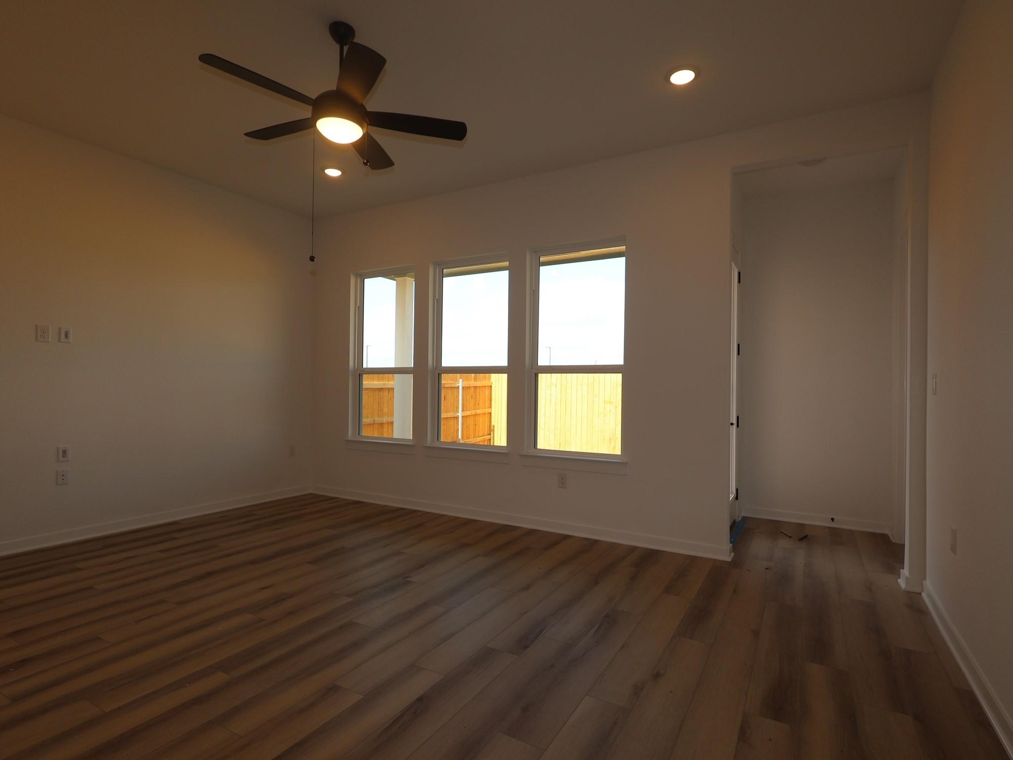 13212  Keefer Dr, photo 10