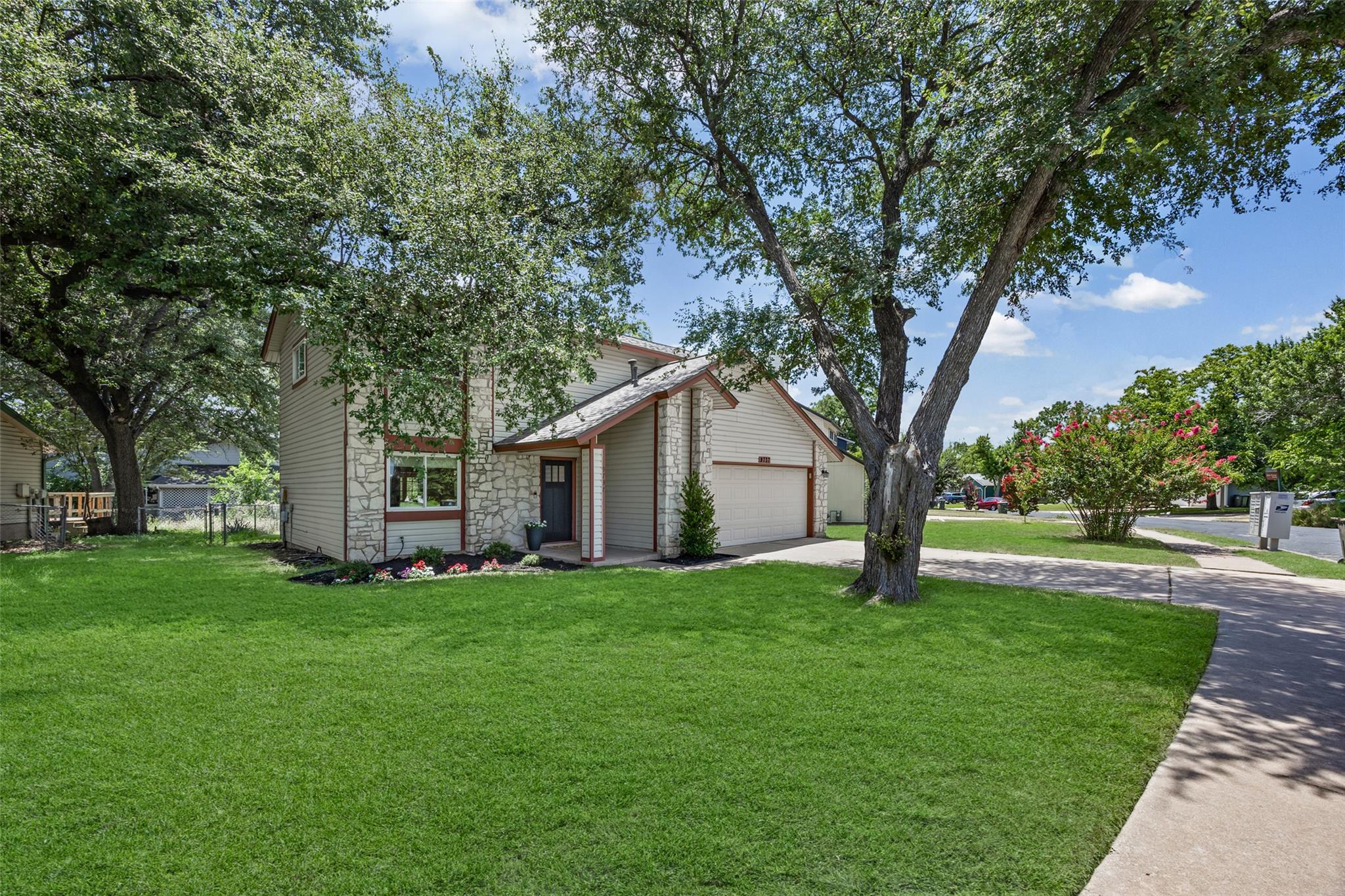 9737  Anderson Village Dr, photo 3