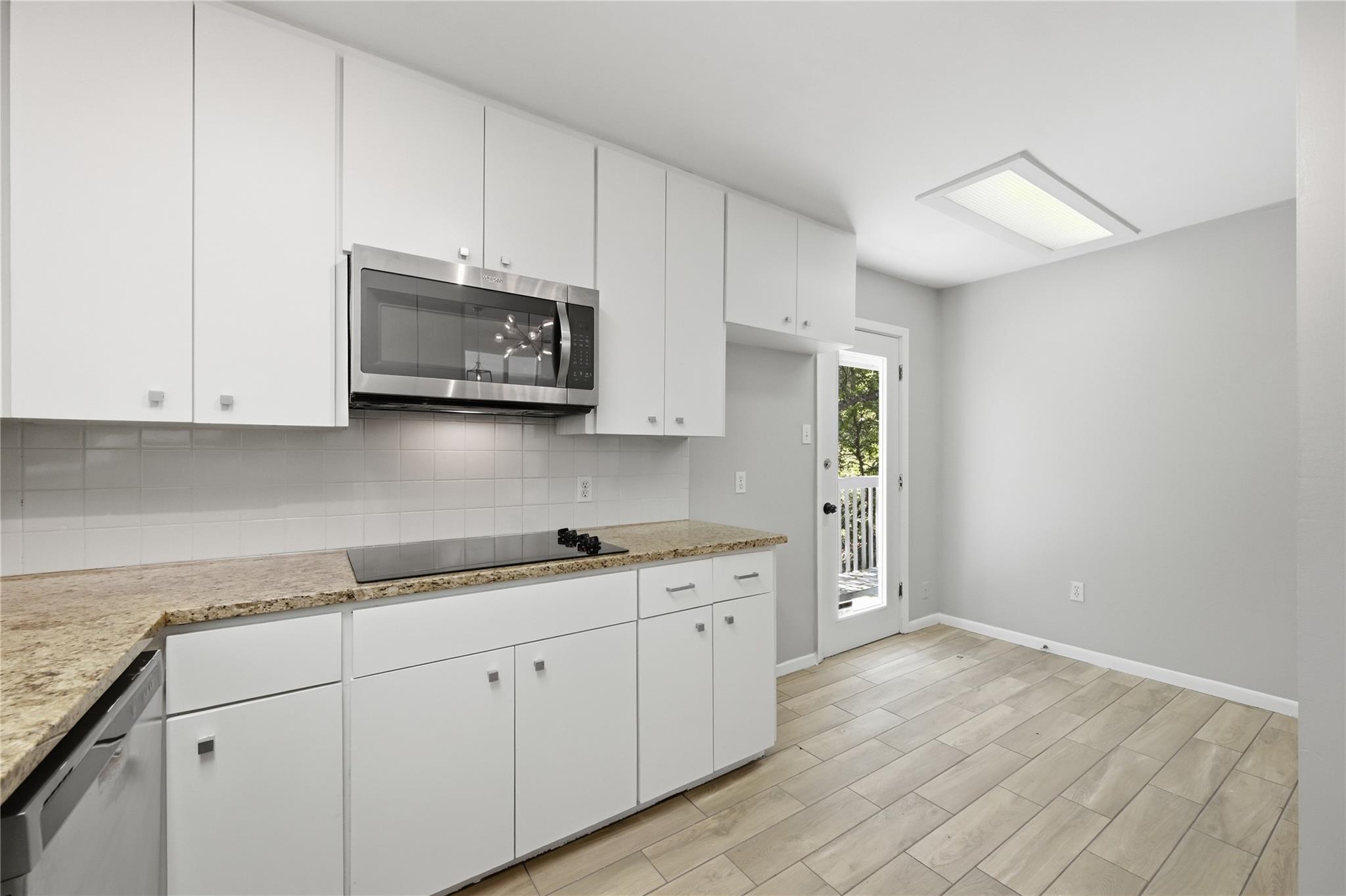 7  Hull Circle Dr, photo 8