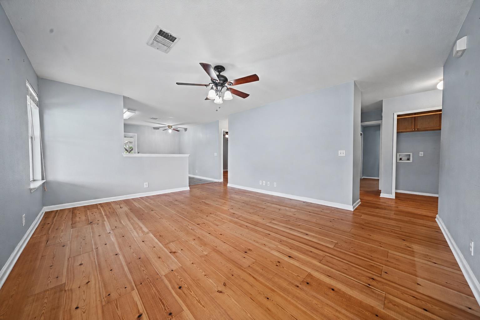137  Hay Meadow Rd, photo 2