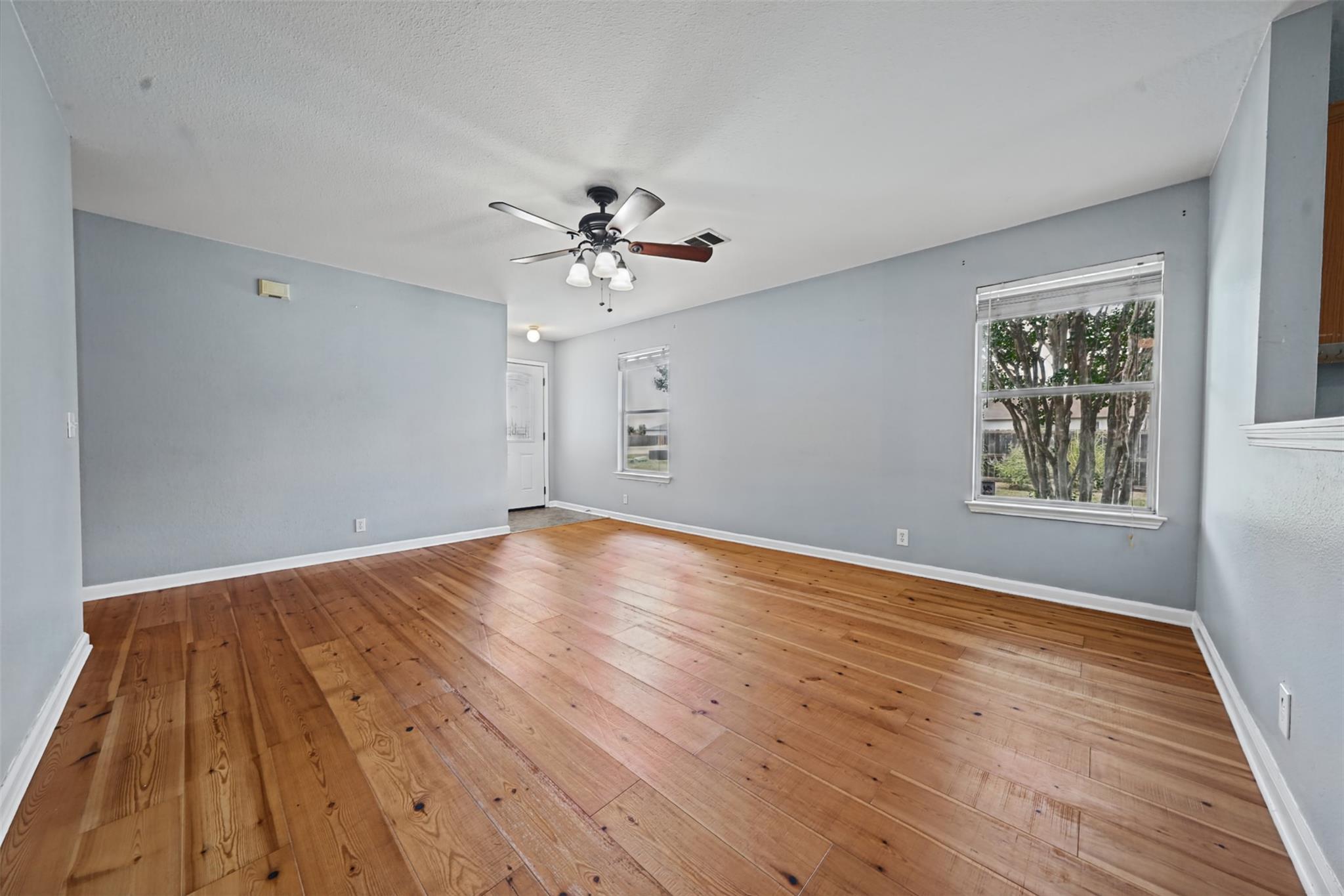 137  Hay Meadow Rd, photo 4