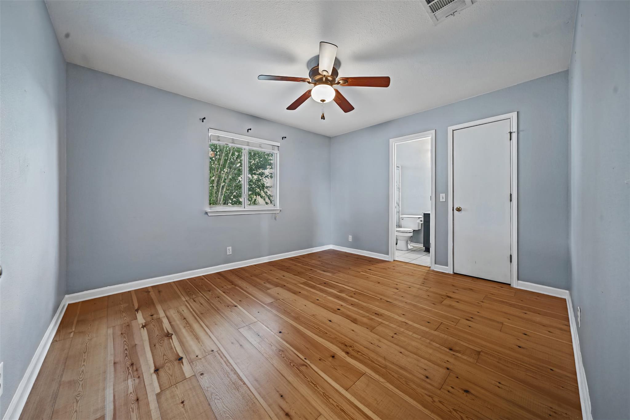 137  Hay Meadow Rd, photo 9