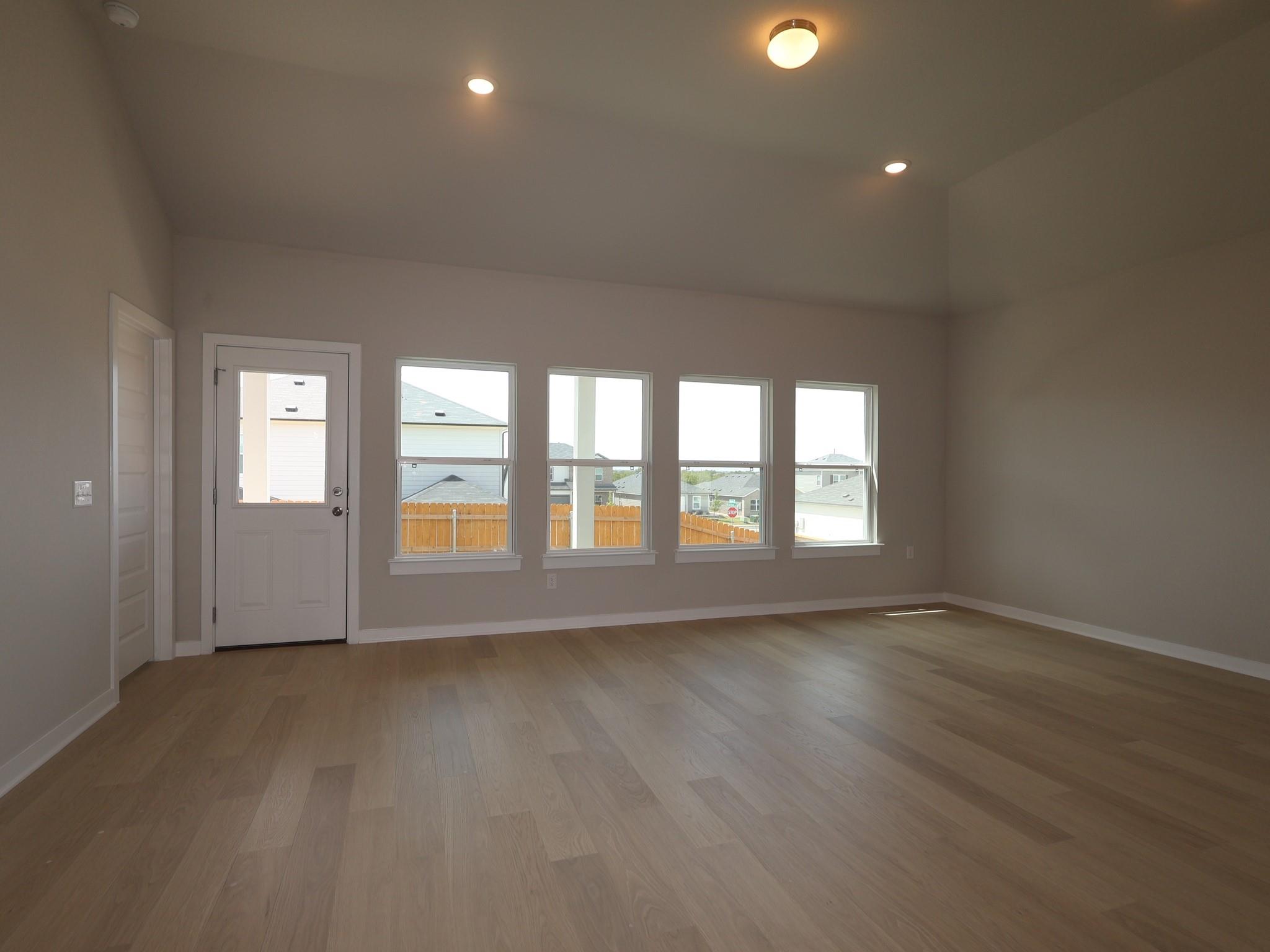 9400  Corvallis Dr, photo 7
