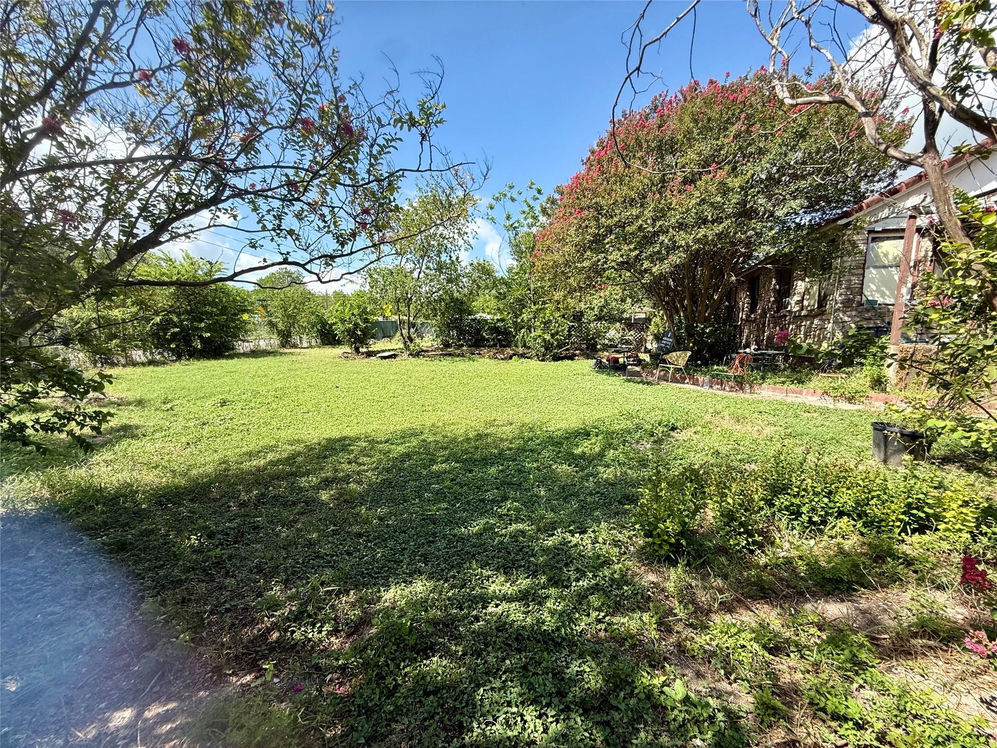 103  Deen Ave, photo 4