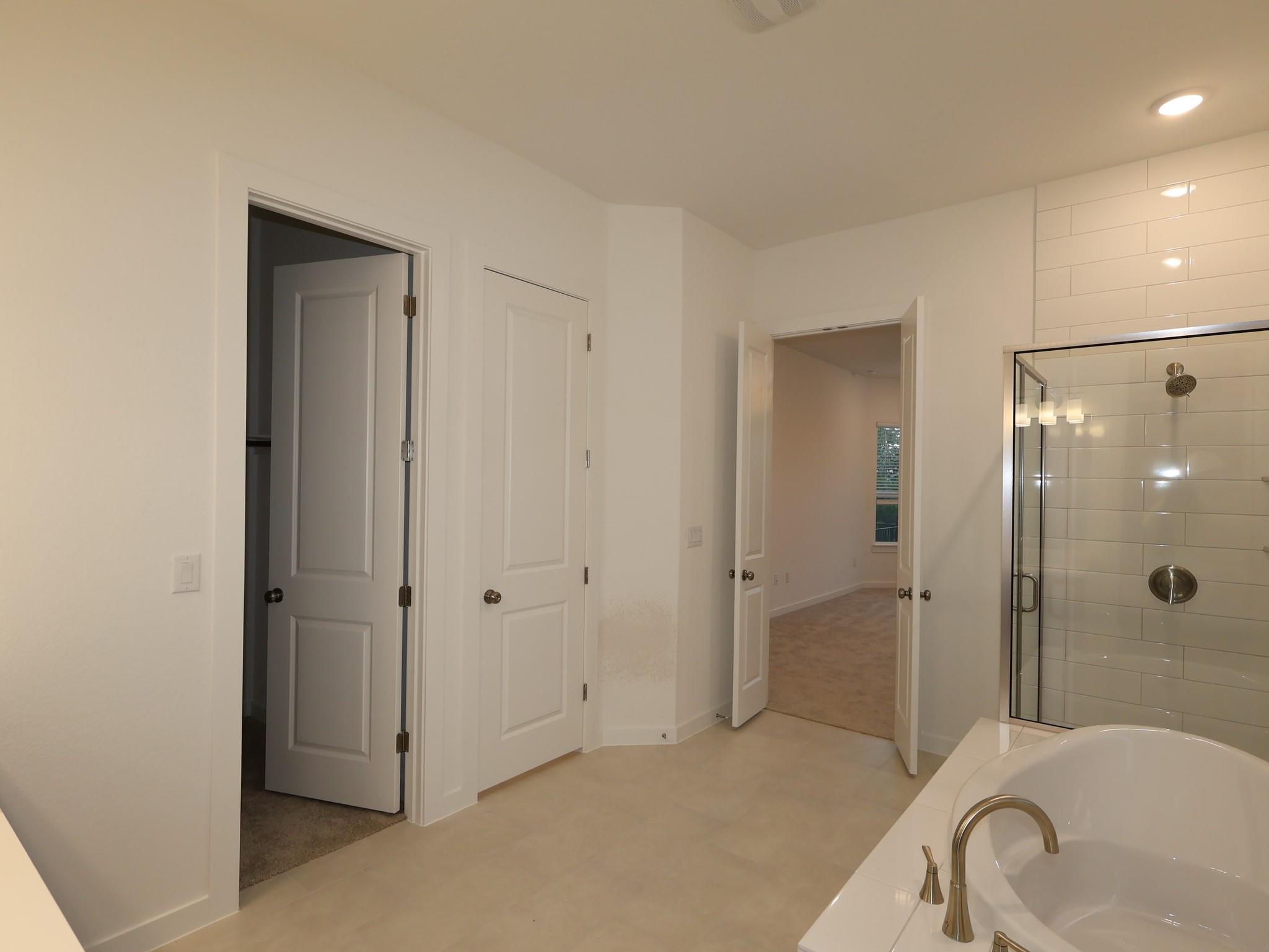 4016  Fulton Dr, photo 11